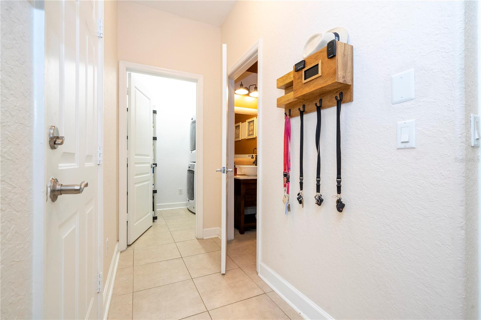 Image 14 of 77 For 6316 Miramonte Drive 106