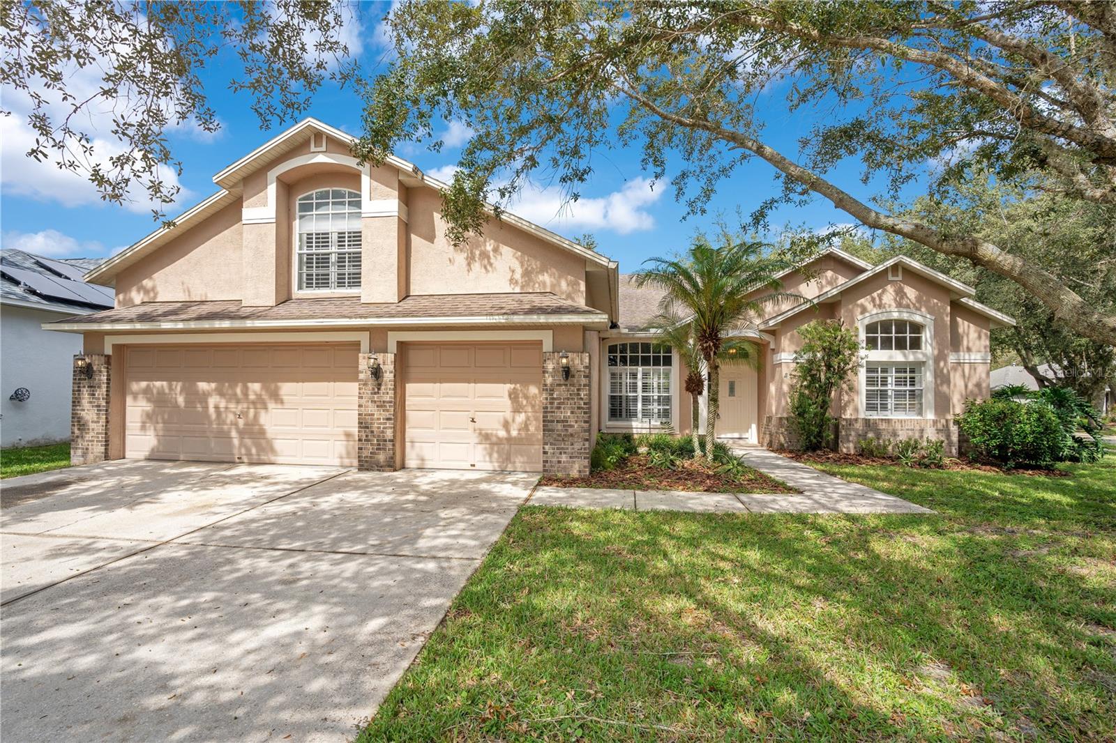 Details for 8612 Swann Ridge Court, TAMPA, FL 33647