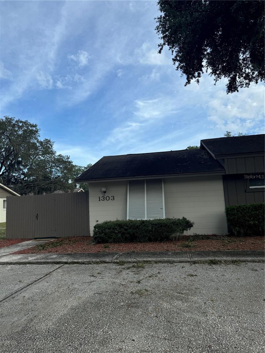 Details for 1303 Plymouth Avenue, MOUNT DORA, FL 32757