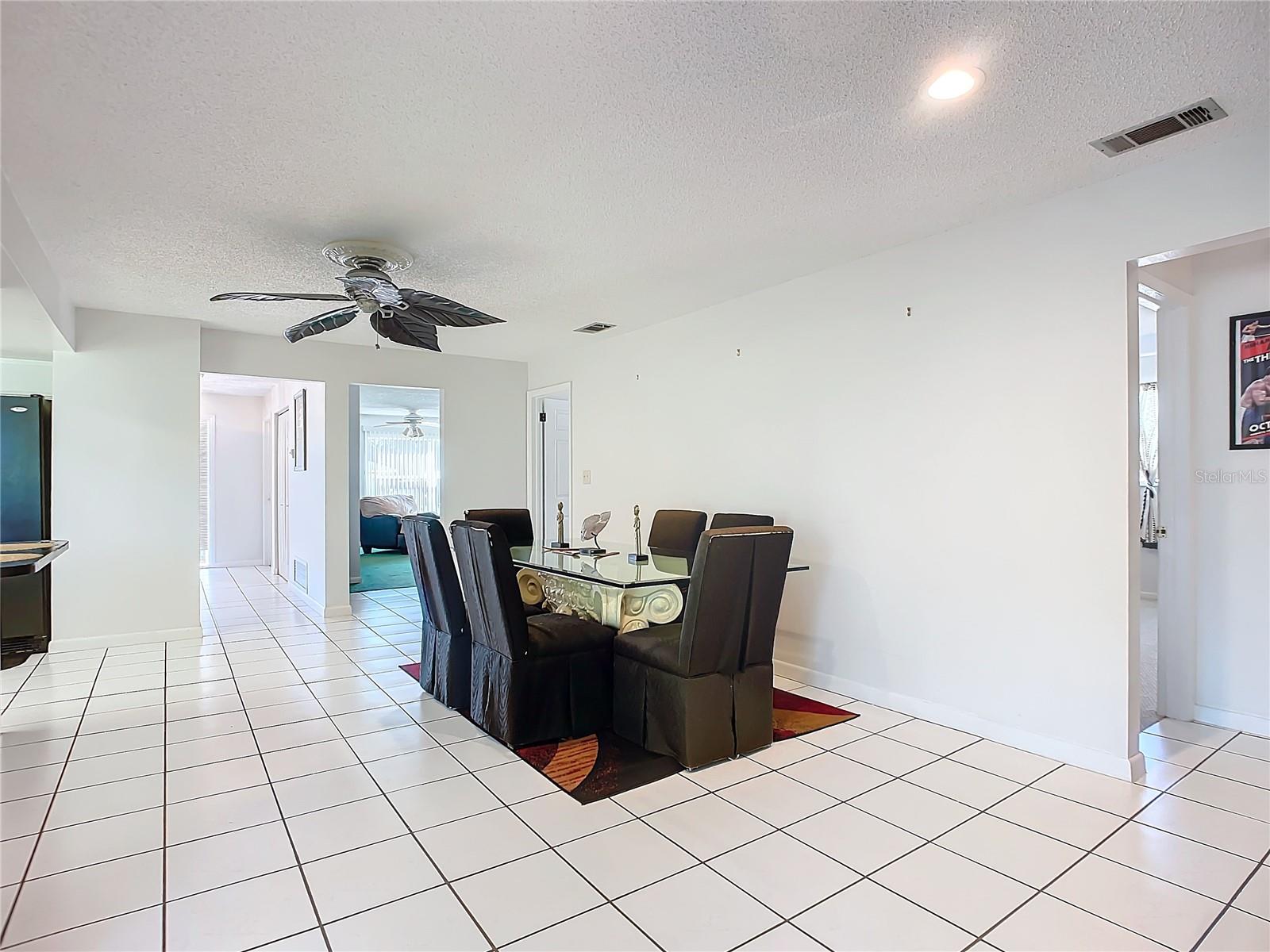 Image 18 of 64 For 2281 Union Circle