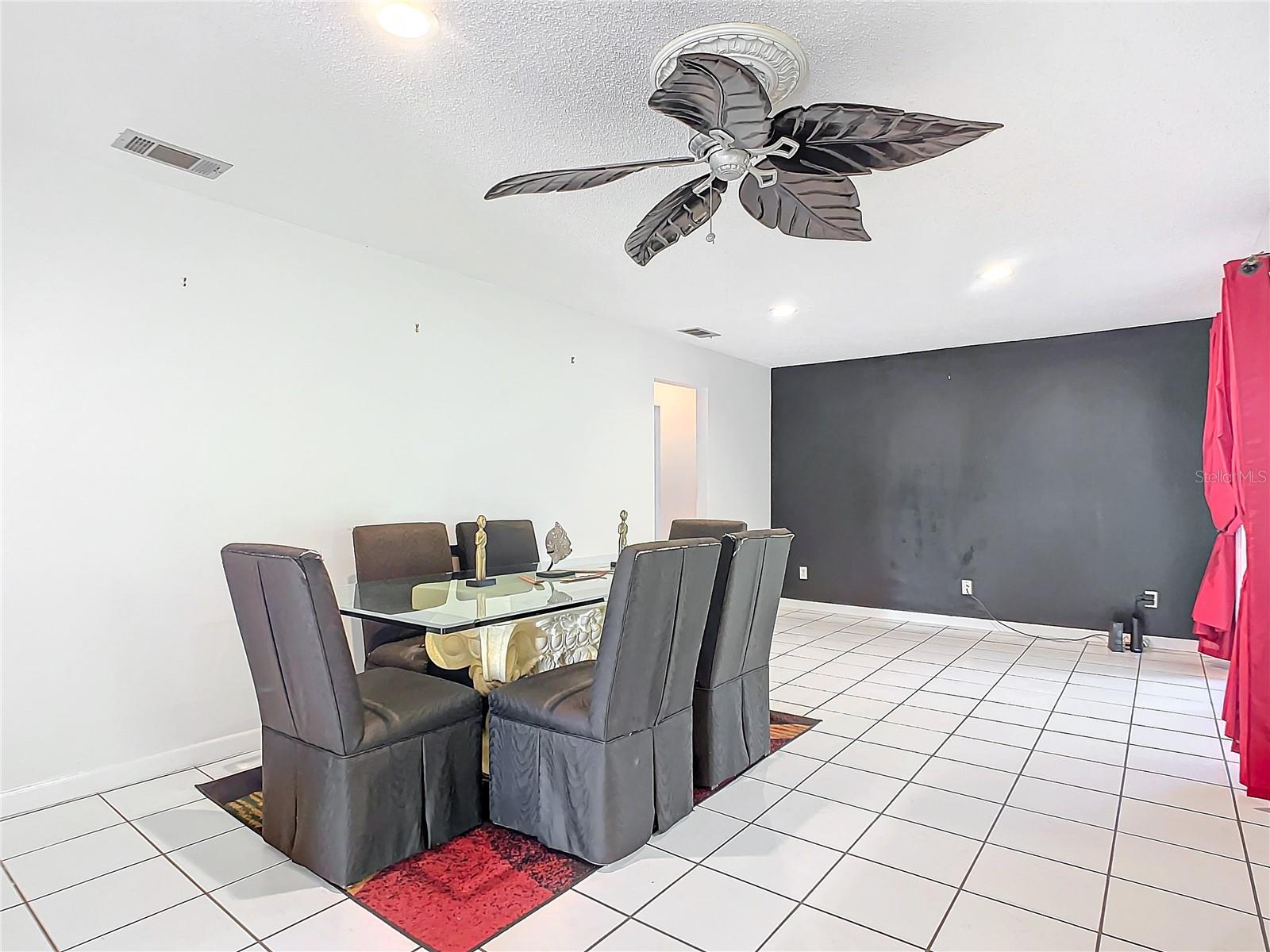 Image 19 of 64 For 2281 Union Circle