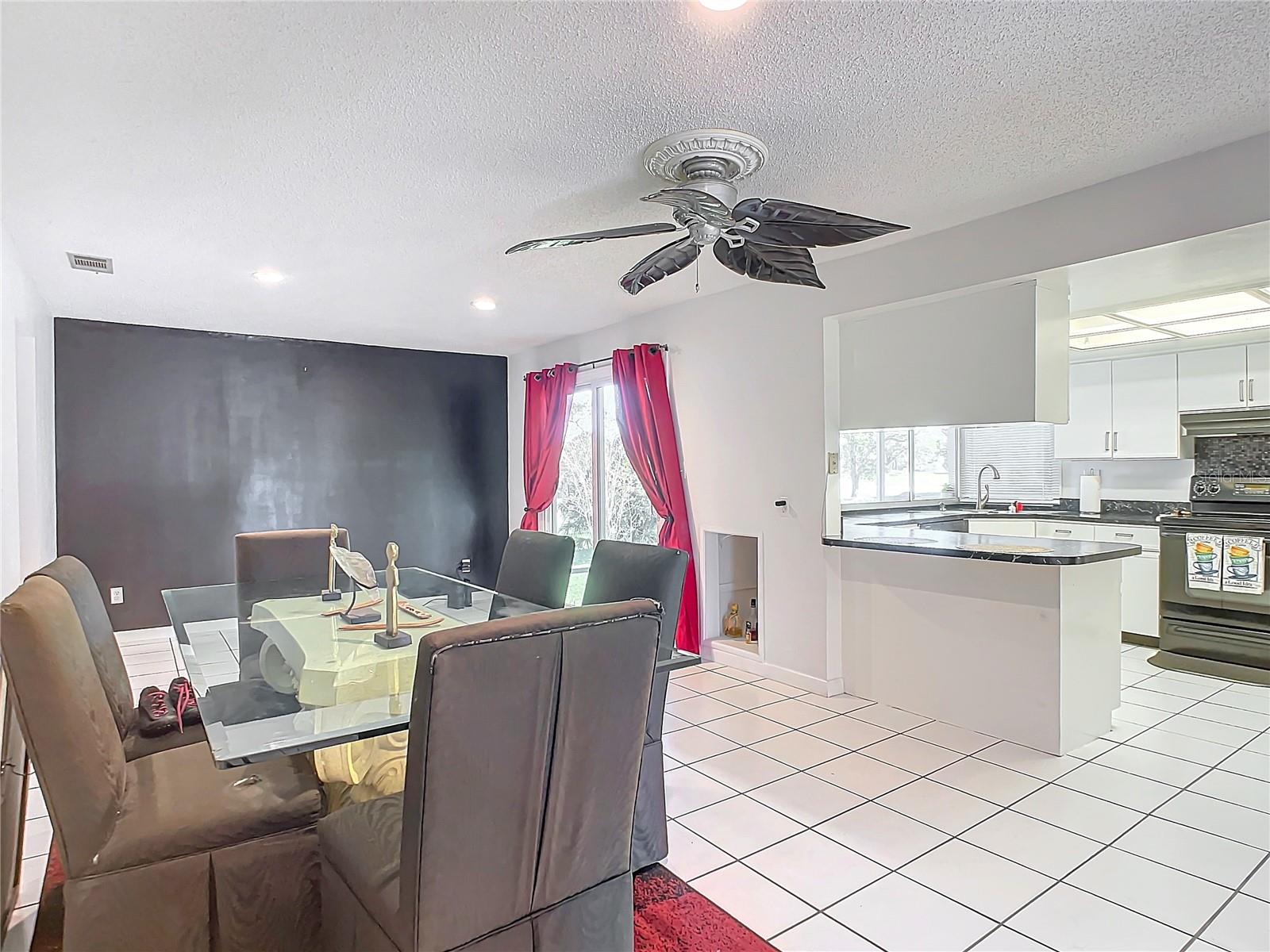 Image 20 of 64 For 2281 Union Circle