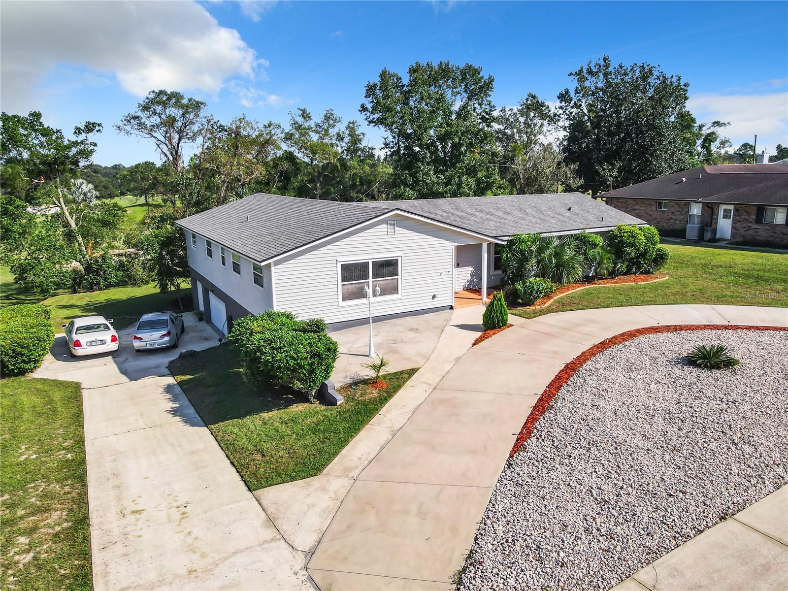 Image 3 of 64 For 2281 Union Circle