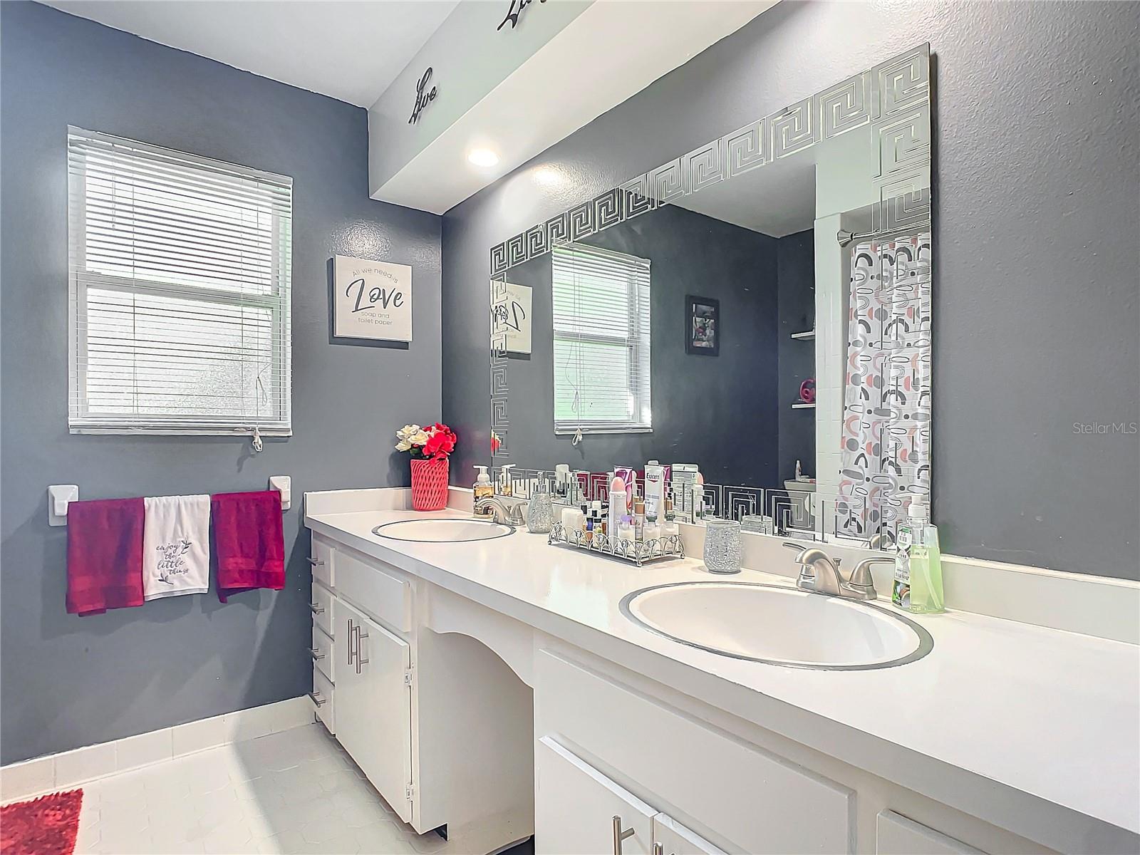 Image 40 of 64 For 2281 Union Circle