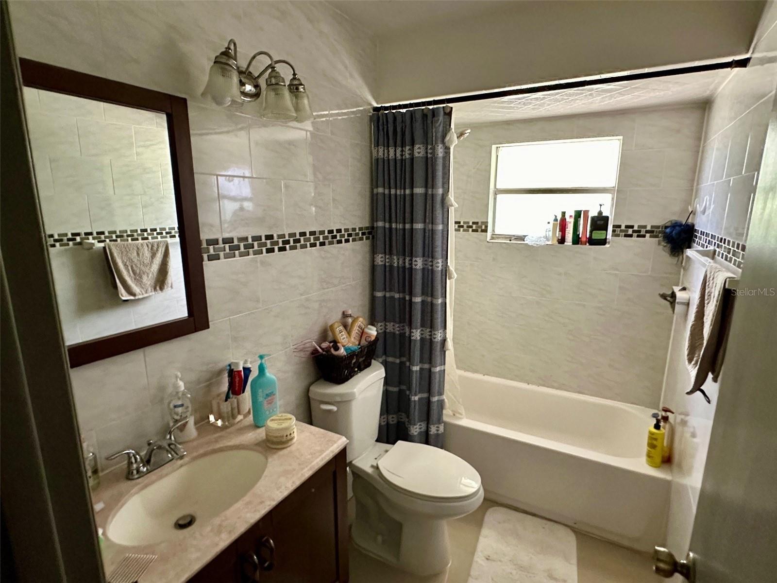 Image 6 of 7 For 1501 Fort Smith Boulevard