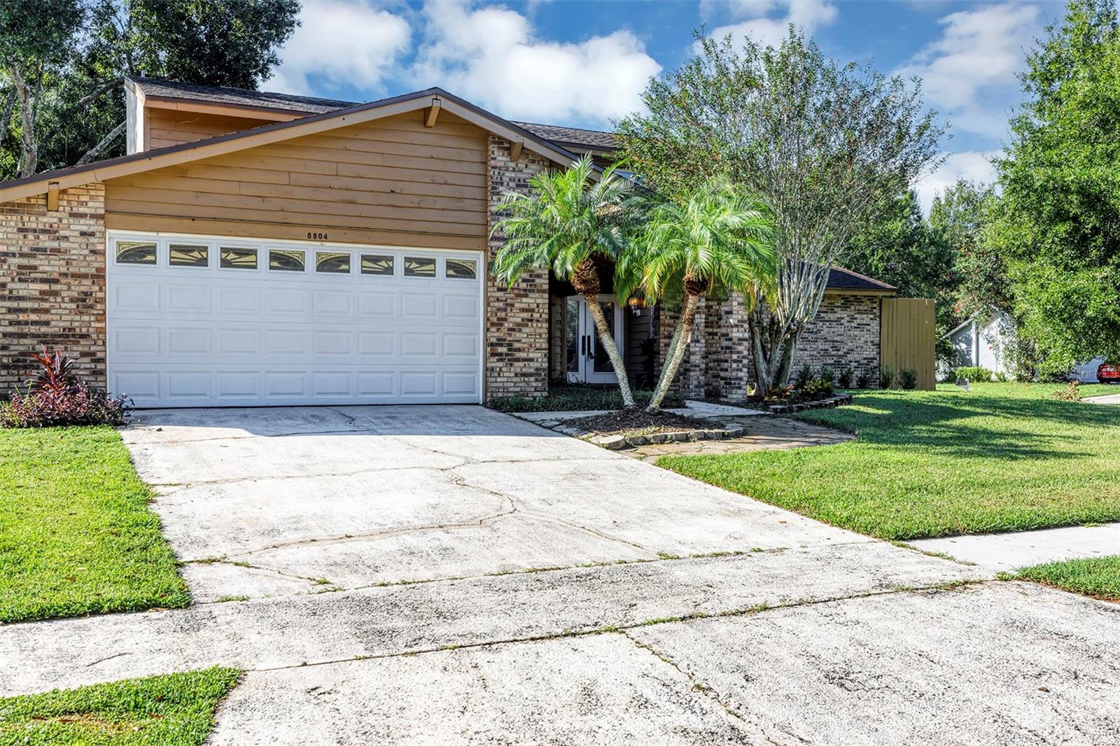 Image 8 of 60 For 8804 Bay Vista Court