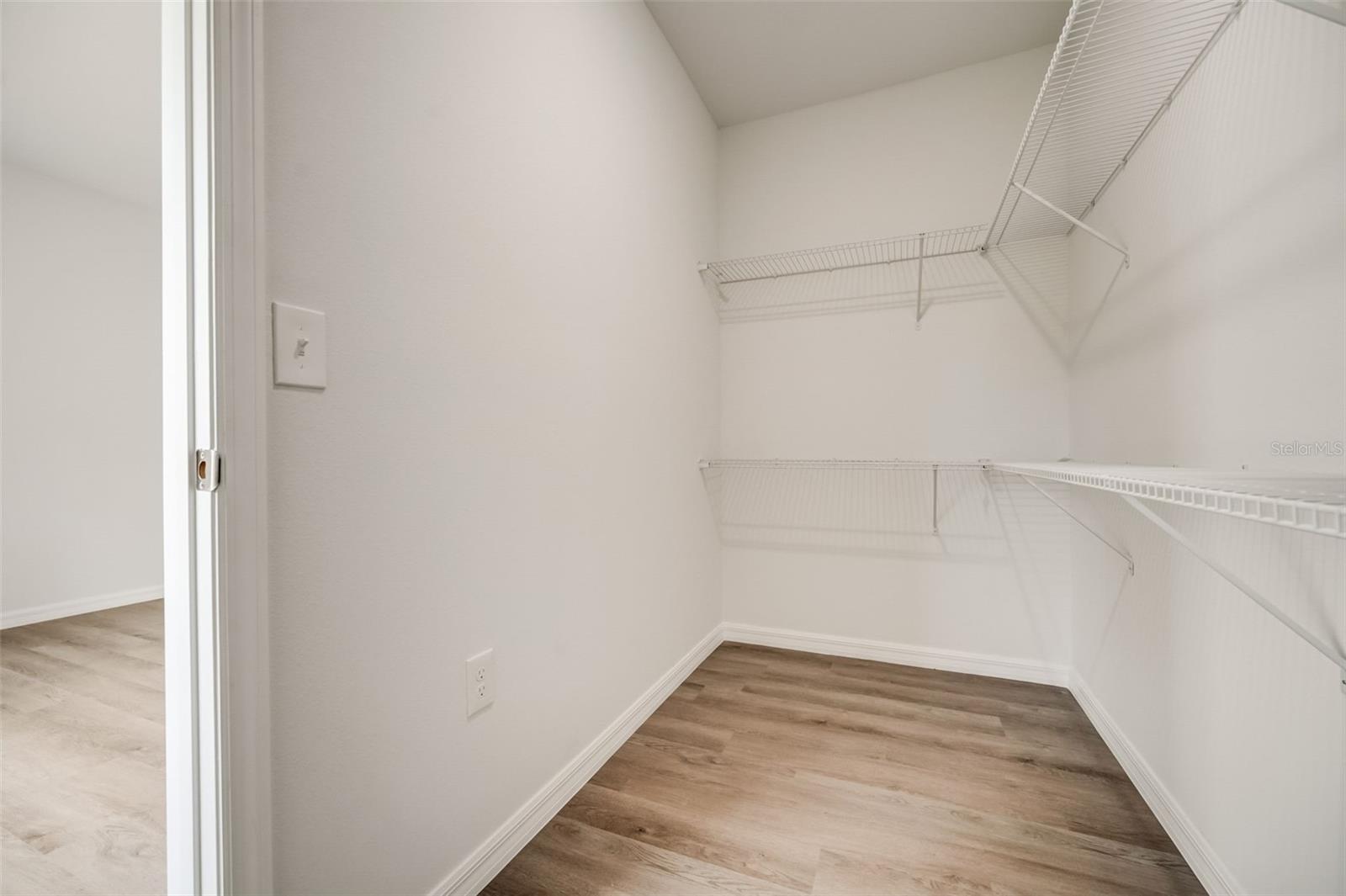 Image 20 of 40 For 1308 Hillsborough Court