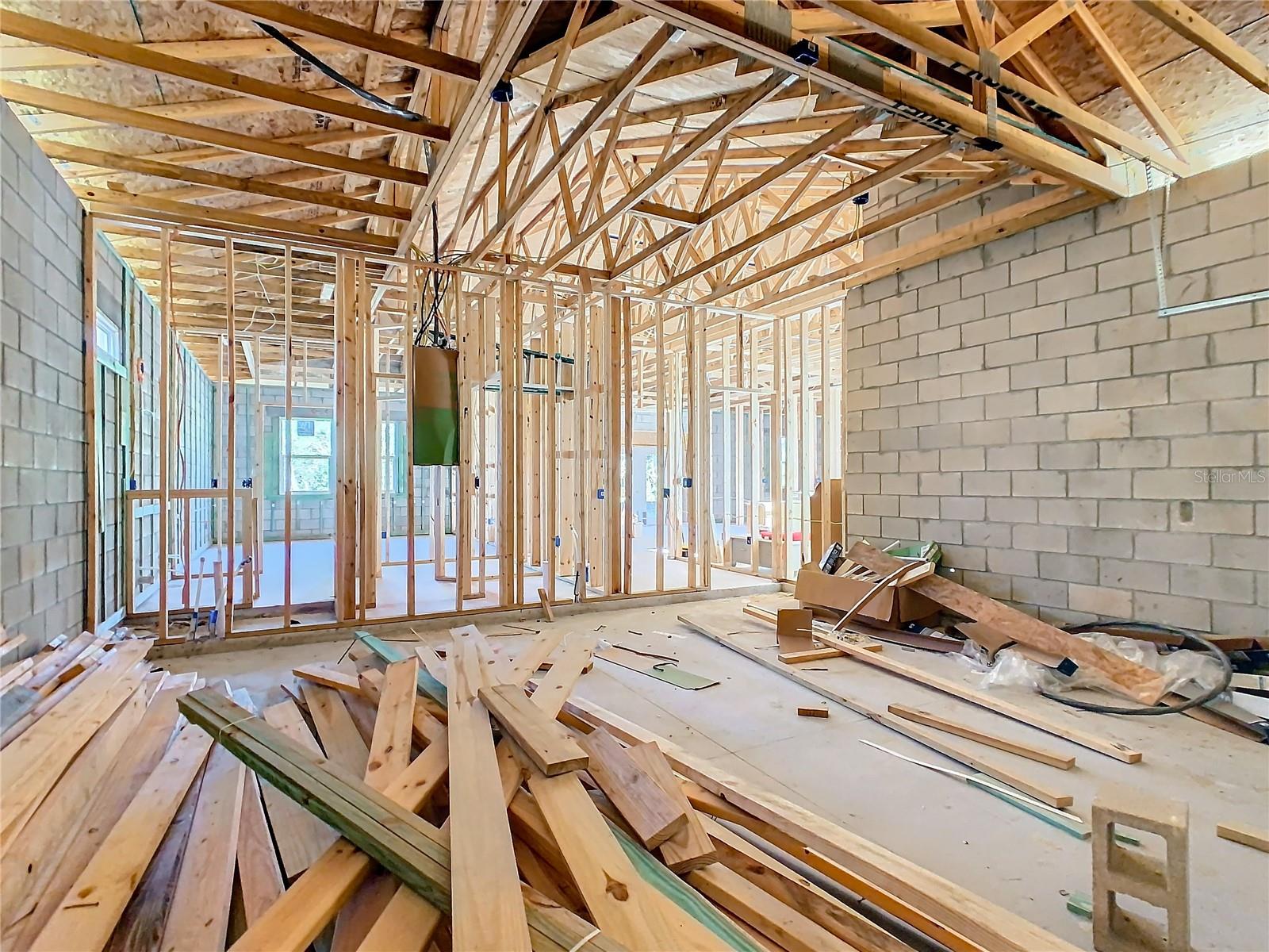 Image 12 of 18 For 619 Alafia Place