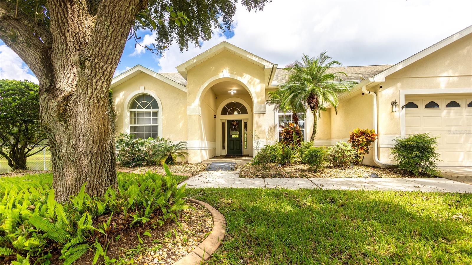 Details for 1691 Parkglen Circle, APOPKA, FL 32712