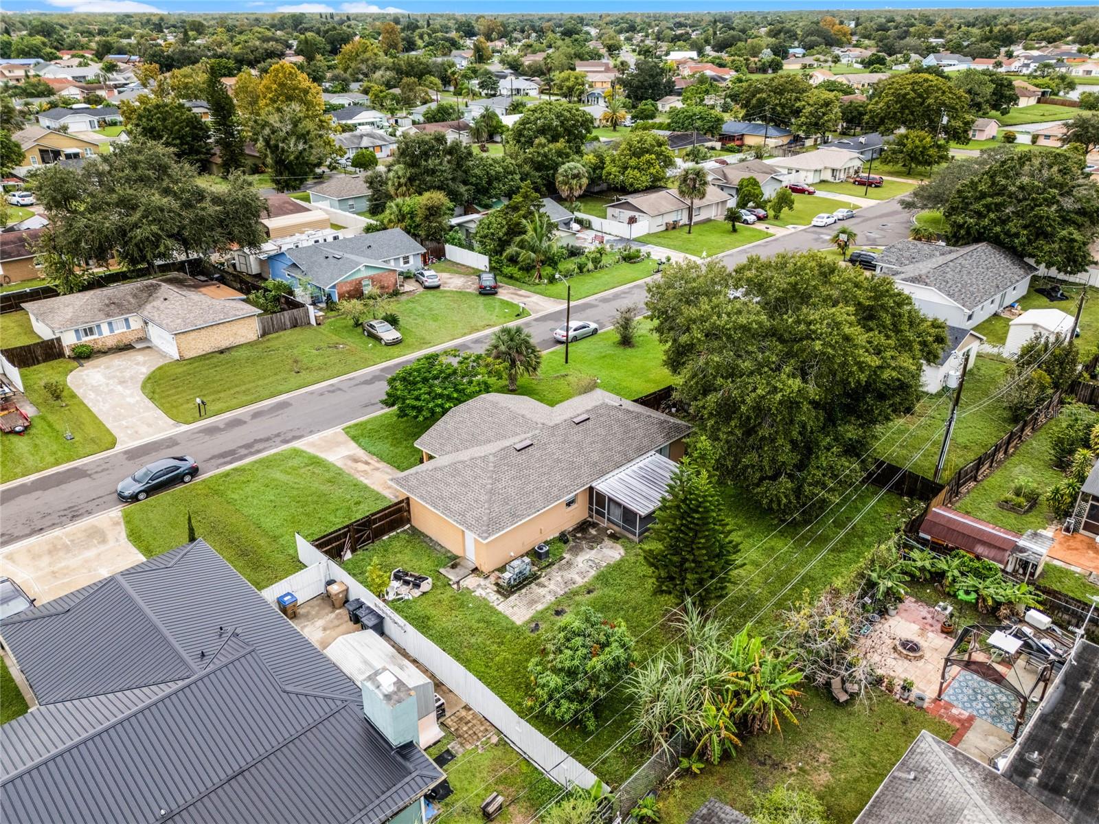 Image 29 of 31 For 115 Hibiscus Lane