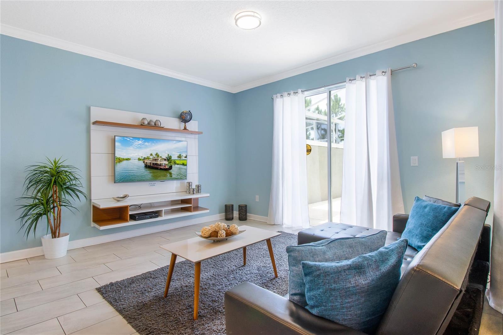 Image 6 of 28 For 740 Pebble Beach Drive