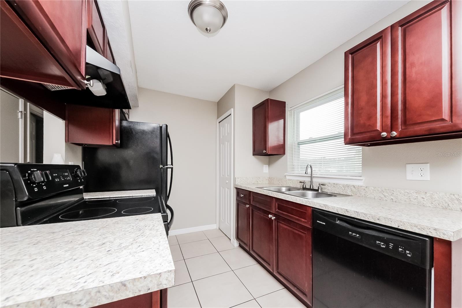 Image 7 of 16 For 456 Cardinal Court