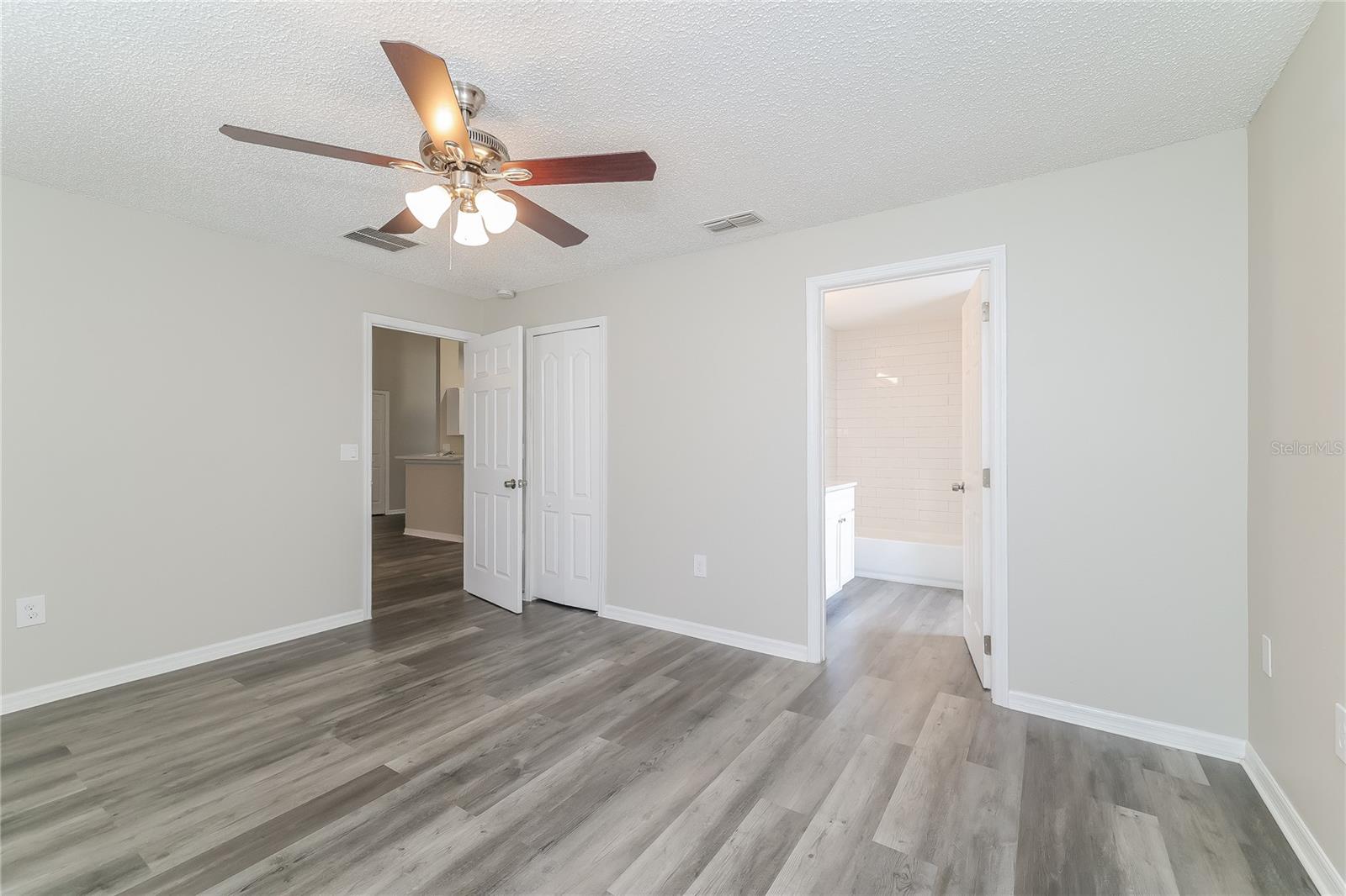 Image 10 of 16 For 1615 Pilchard Court