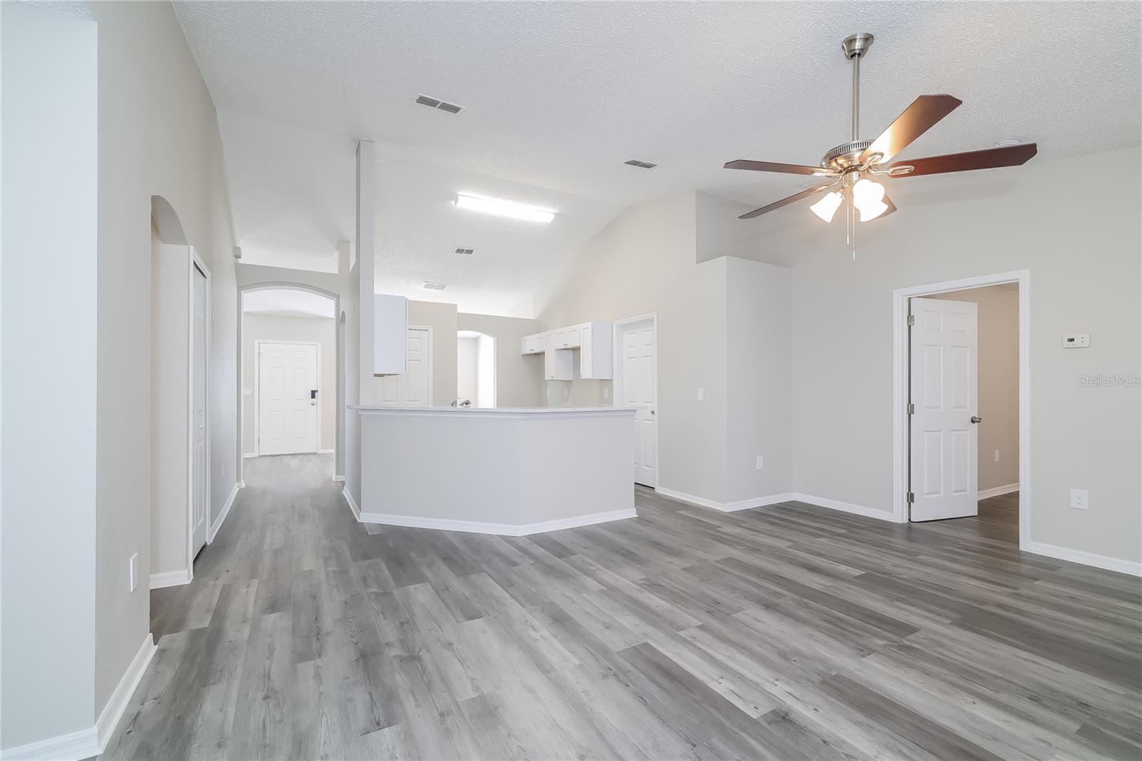 Image 5 of 16 For 1615 Pilchard Court