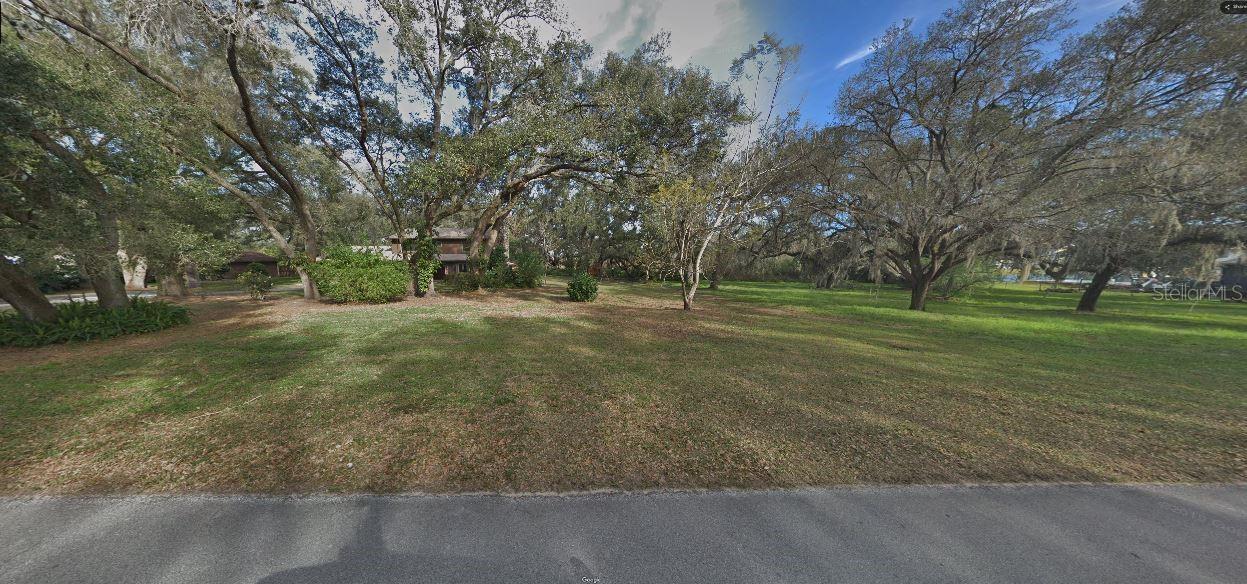Image 4 of 4 For  Moore Drive  
