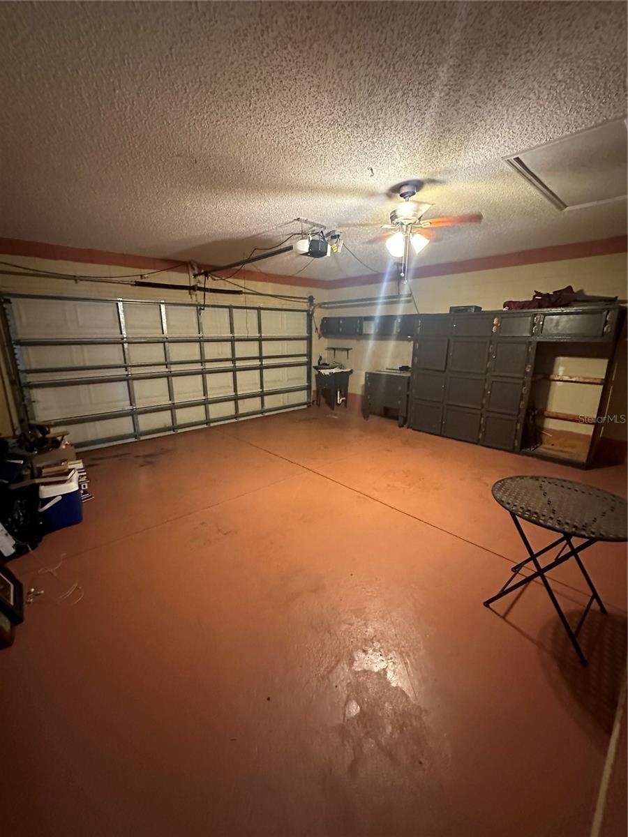Image 20 of 50 For 305 Erie Court