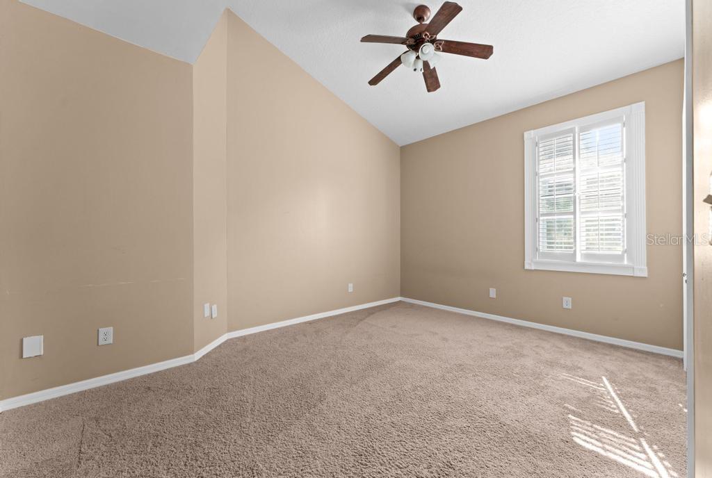 Image 31 of 59 For 2128 Lake Crescent Court