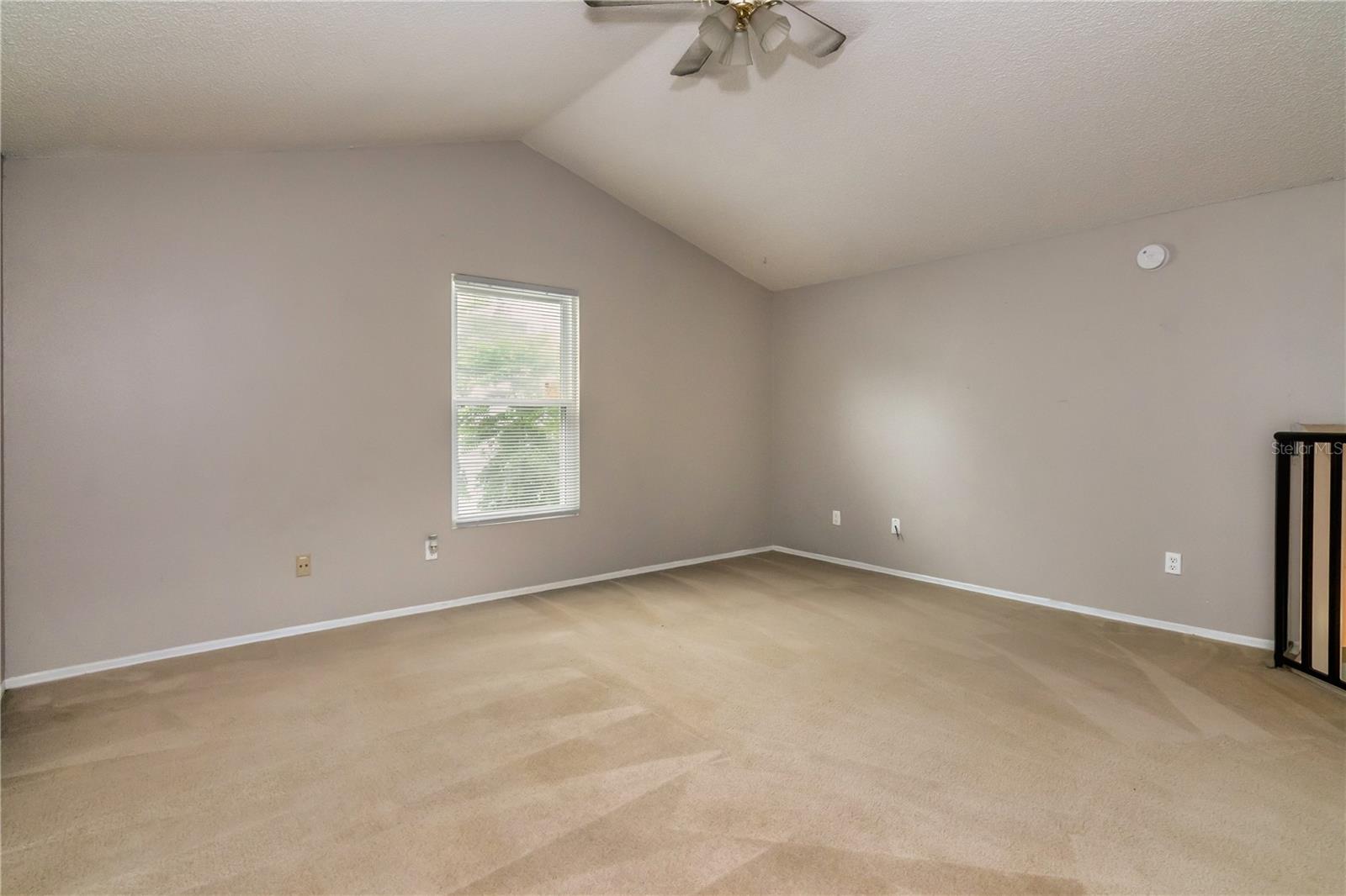 Image 16 of 19 For 10557 Glassborough Drive