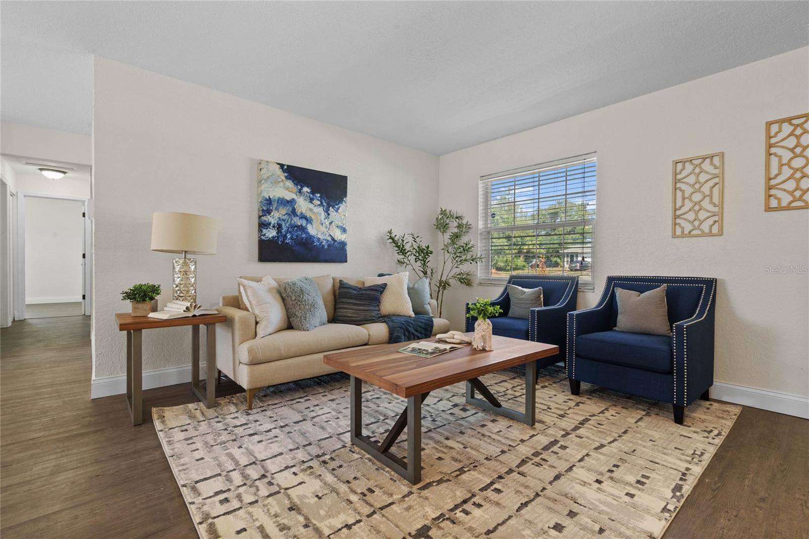 Image 12 of 49 For 2259 Howland Boulevard