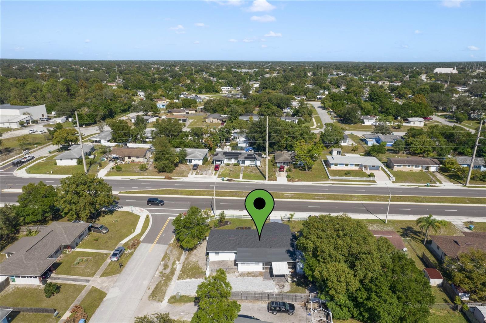 Image 41 of 49 For 2259 Howland Boulevard
