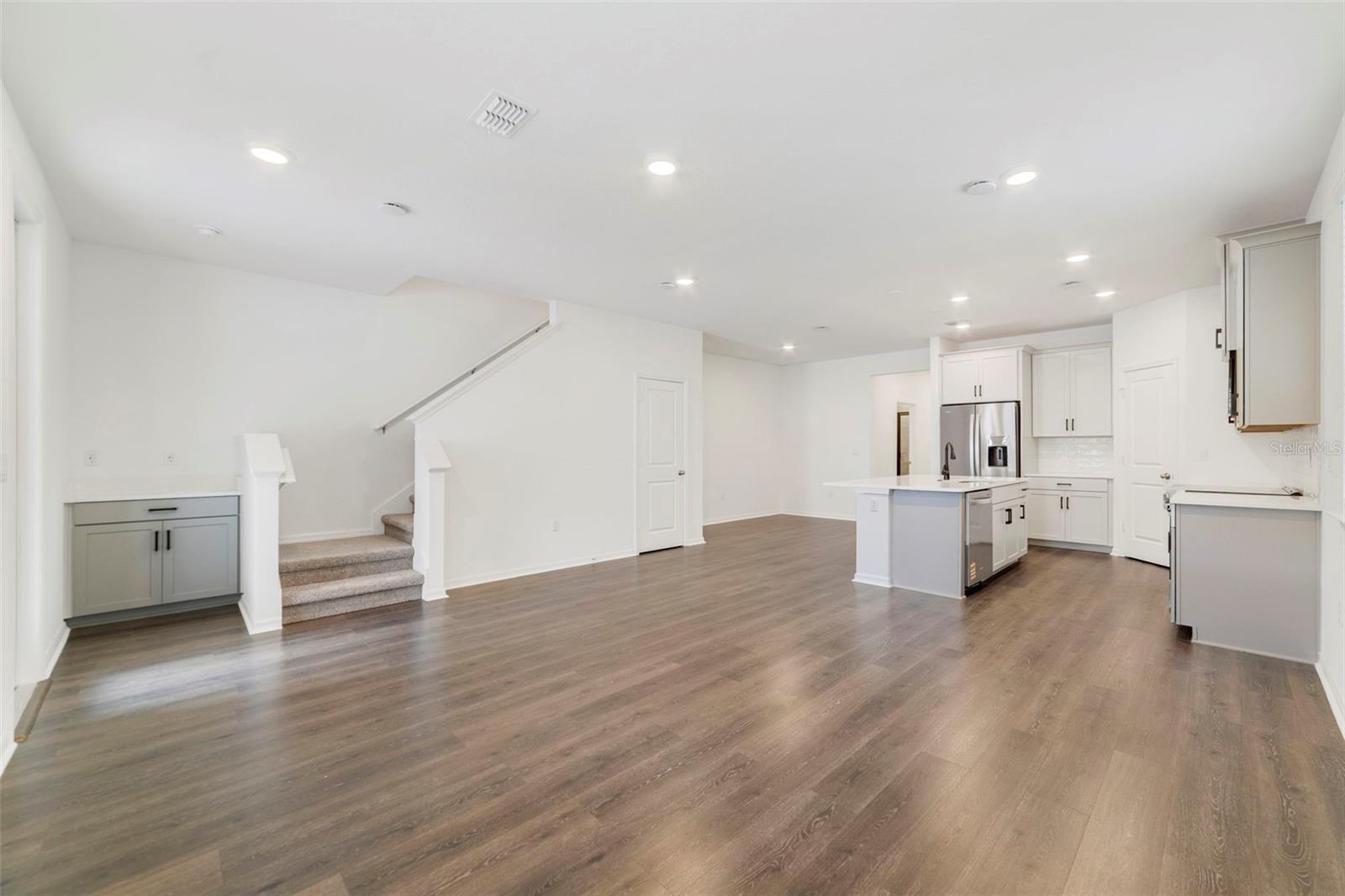 Image 12 of 23 For 159 Aulin Avenue