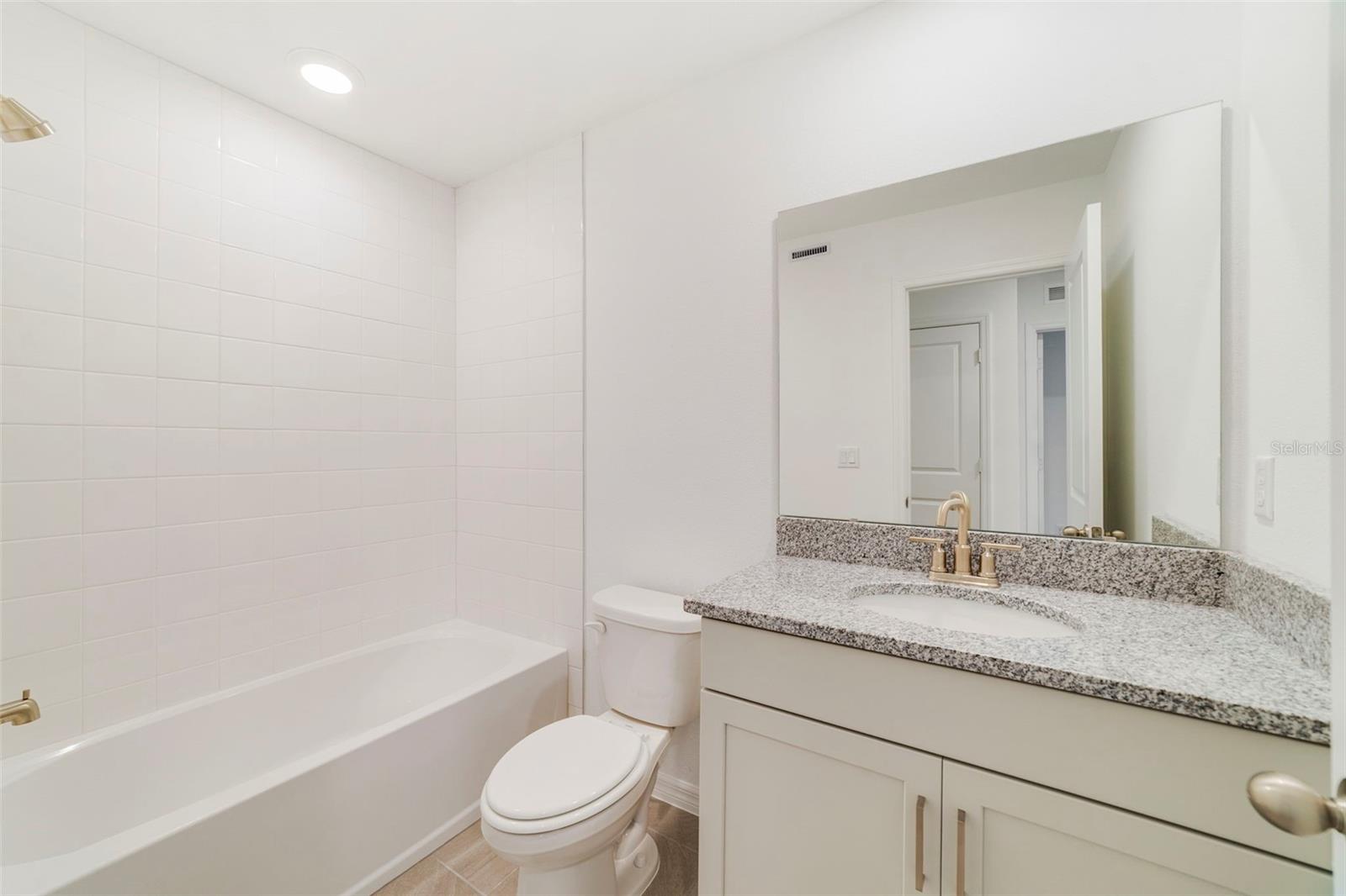 Image 19 of 23 For 159 Aulin Avenue