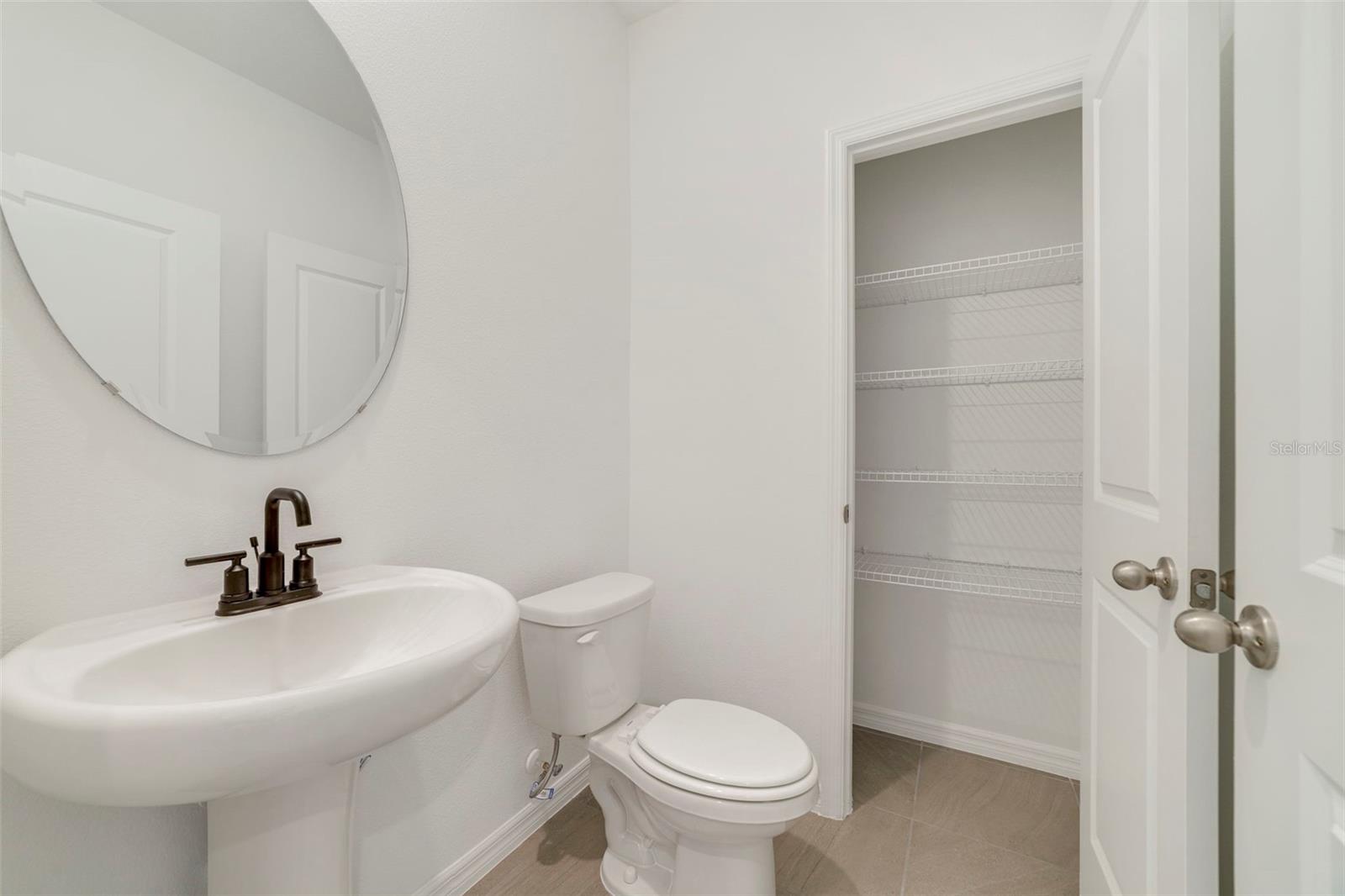 Image 5 of 23 For 159 Aulin Avenue