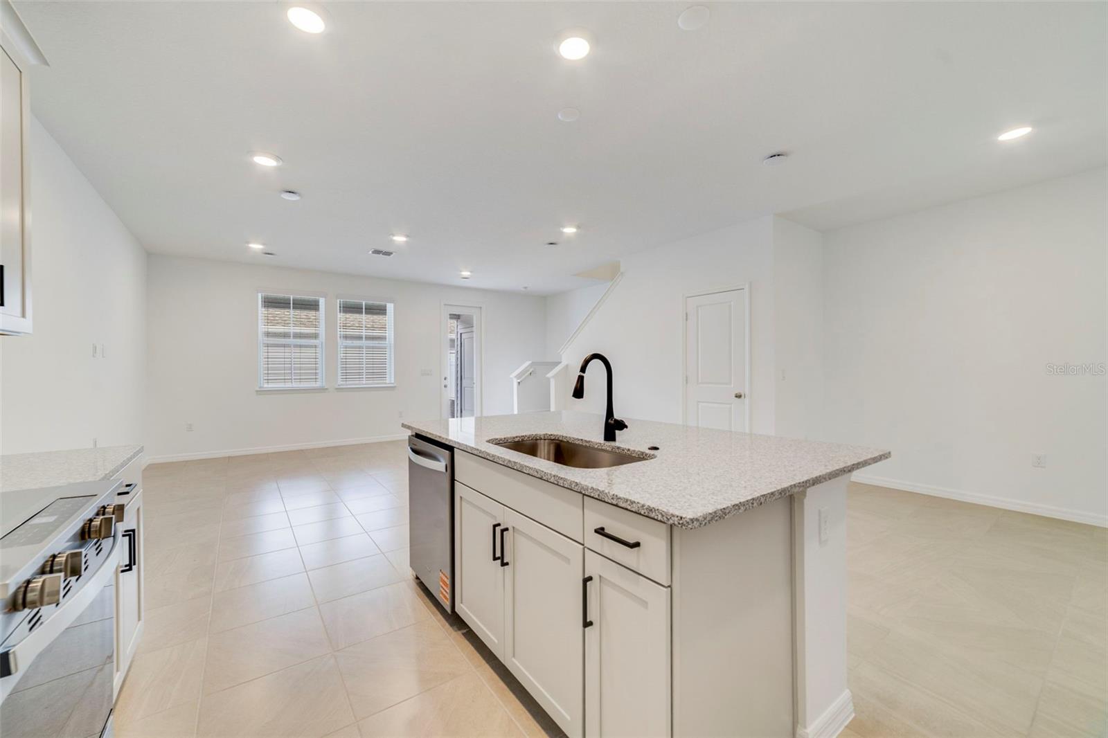 Image 8 of 23 For 159 Aulin Avenue