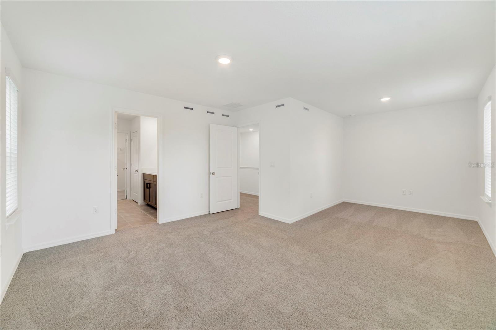 Image 15 of 25 For 155 Aulin Avenue