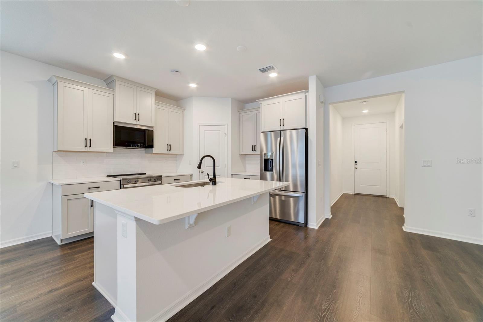 Image 9 of 25 For 155 Aulin Avenue