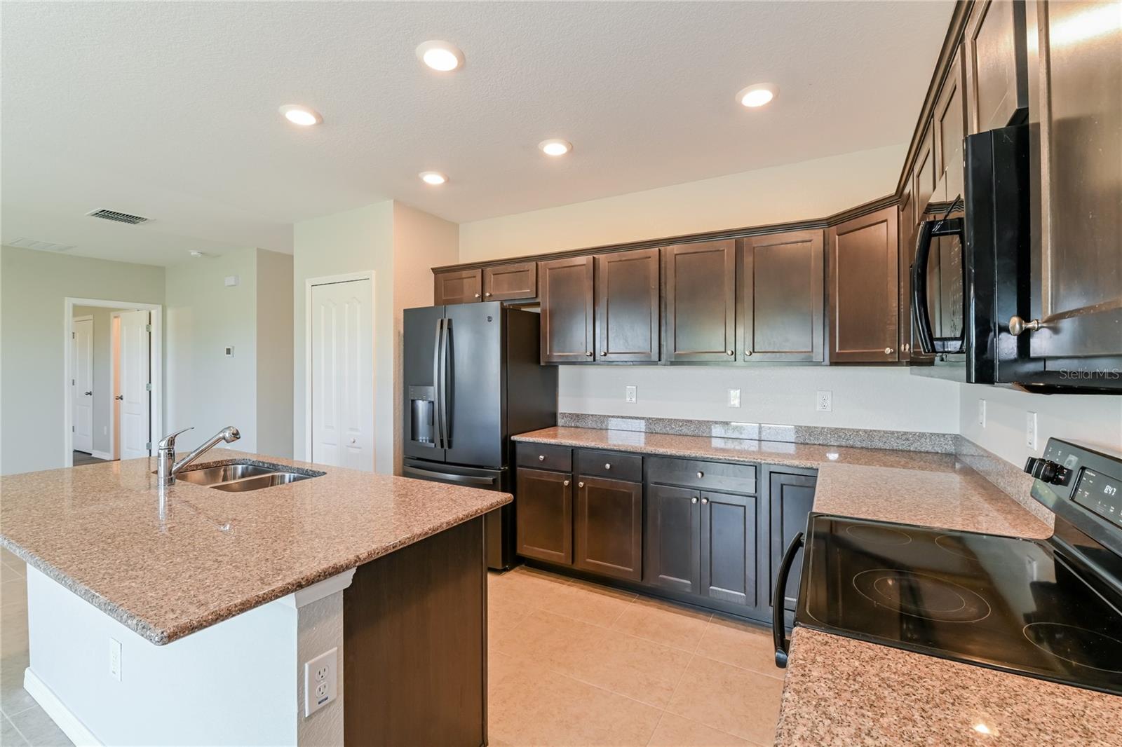 Image 9 of 16 For 1820 36th Place