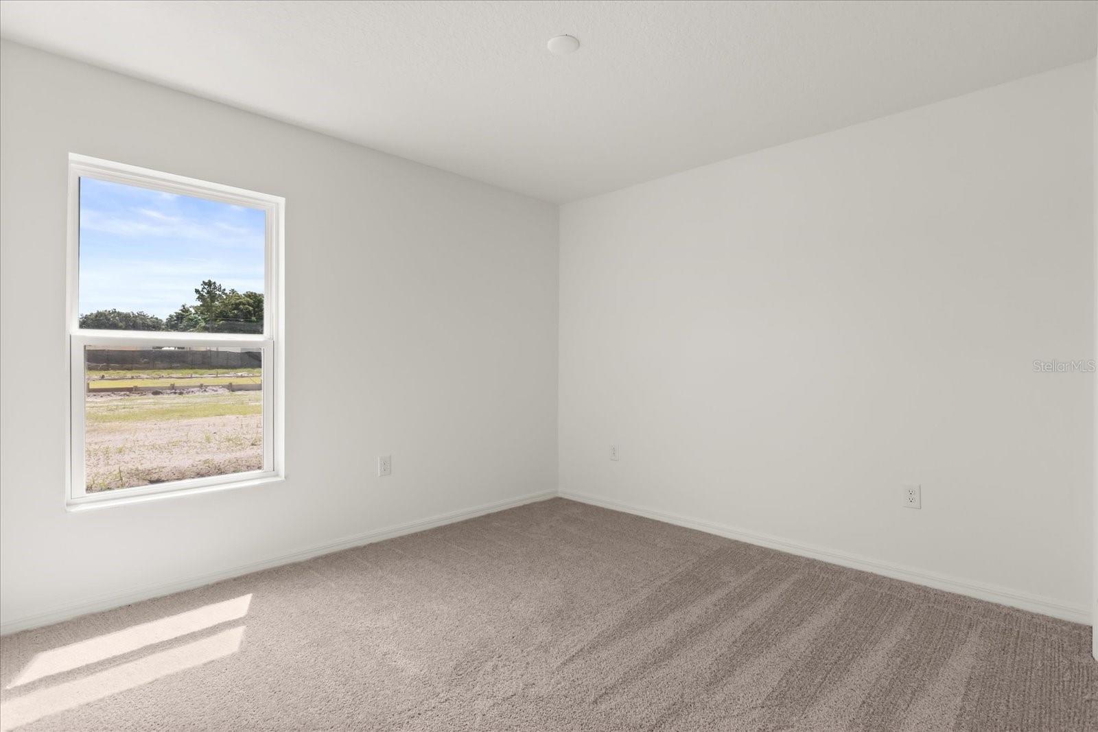 Image 12 of 20 For 212 Rivermill Way