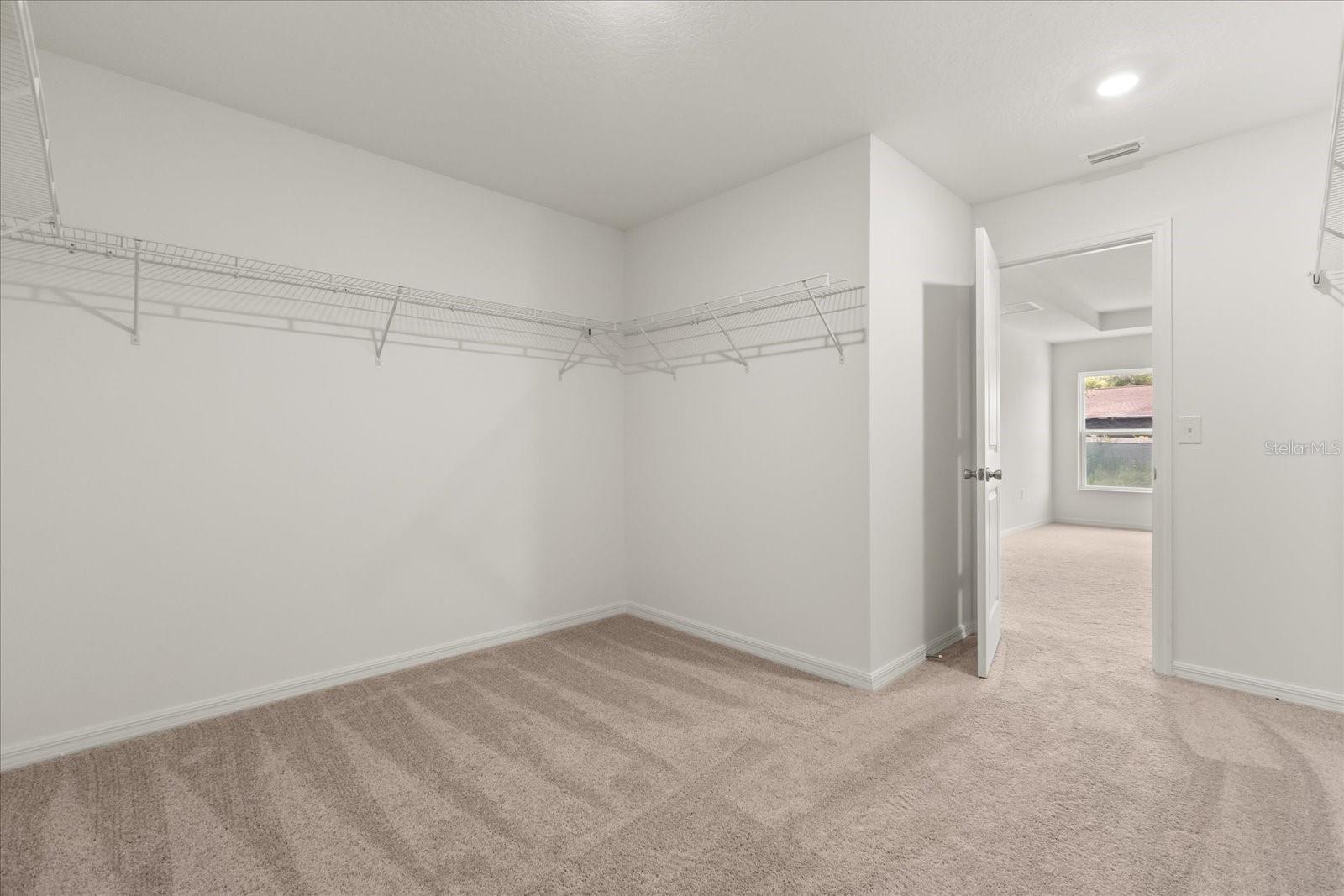 Image 7 of 20 For 212 Rivermill Way