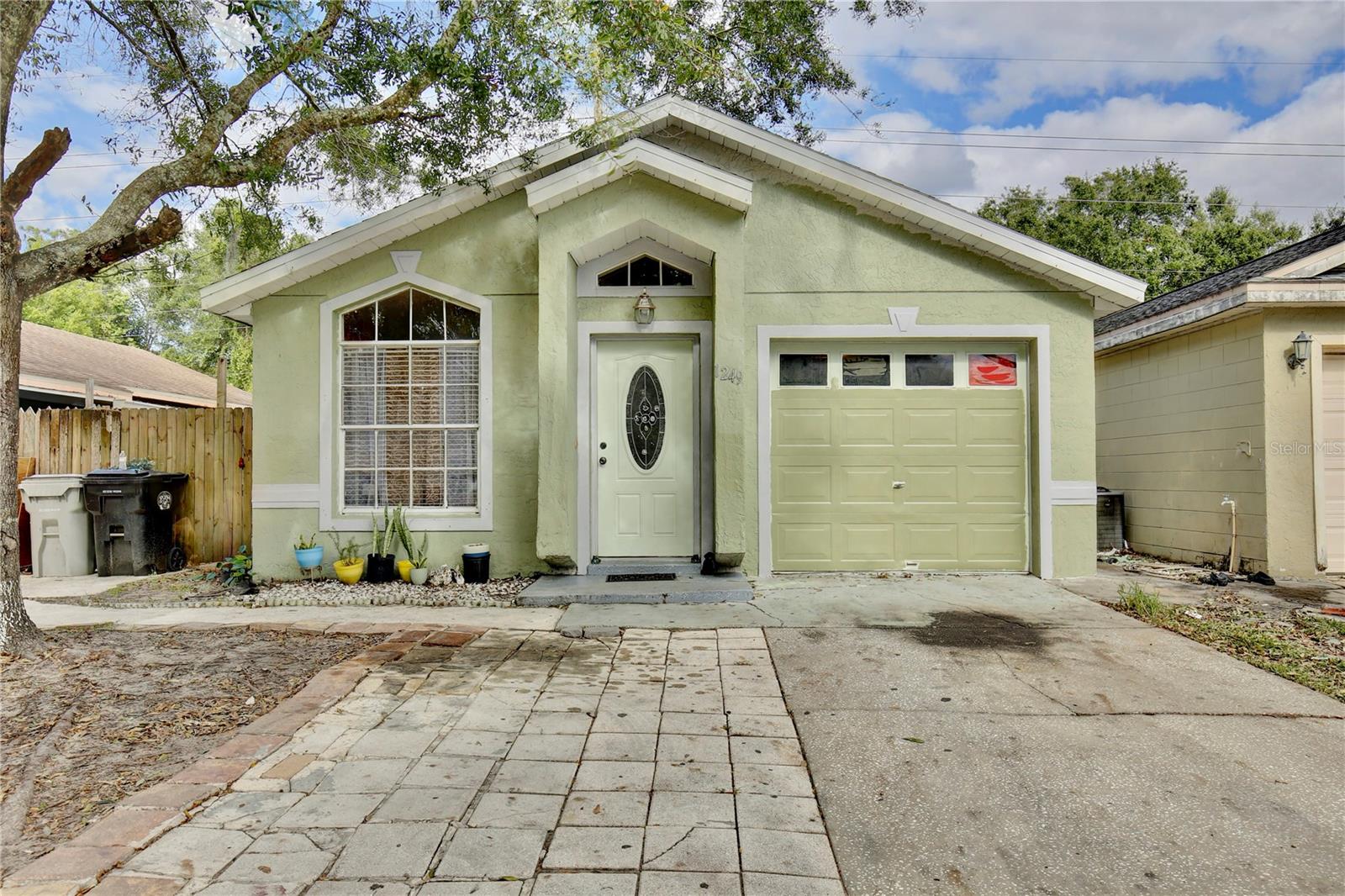 Details for 1249 Cleveland Avenue, APOPKA, FL 32703