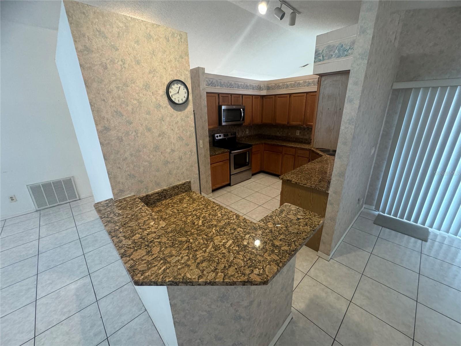 Image 11 of 51 For 2606 Eagles Nest Court