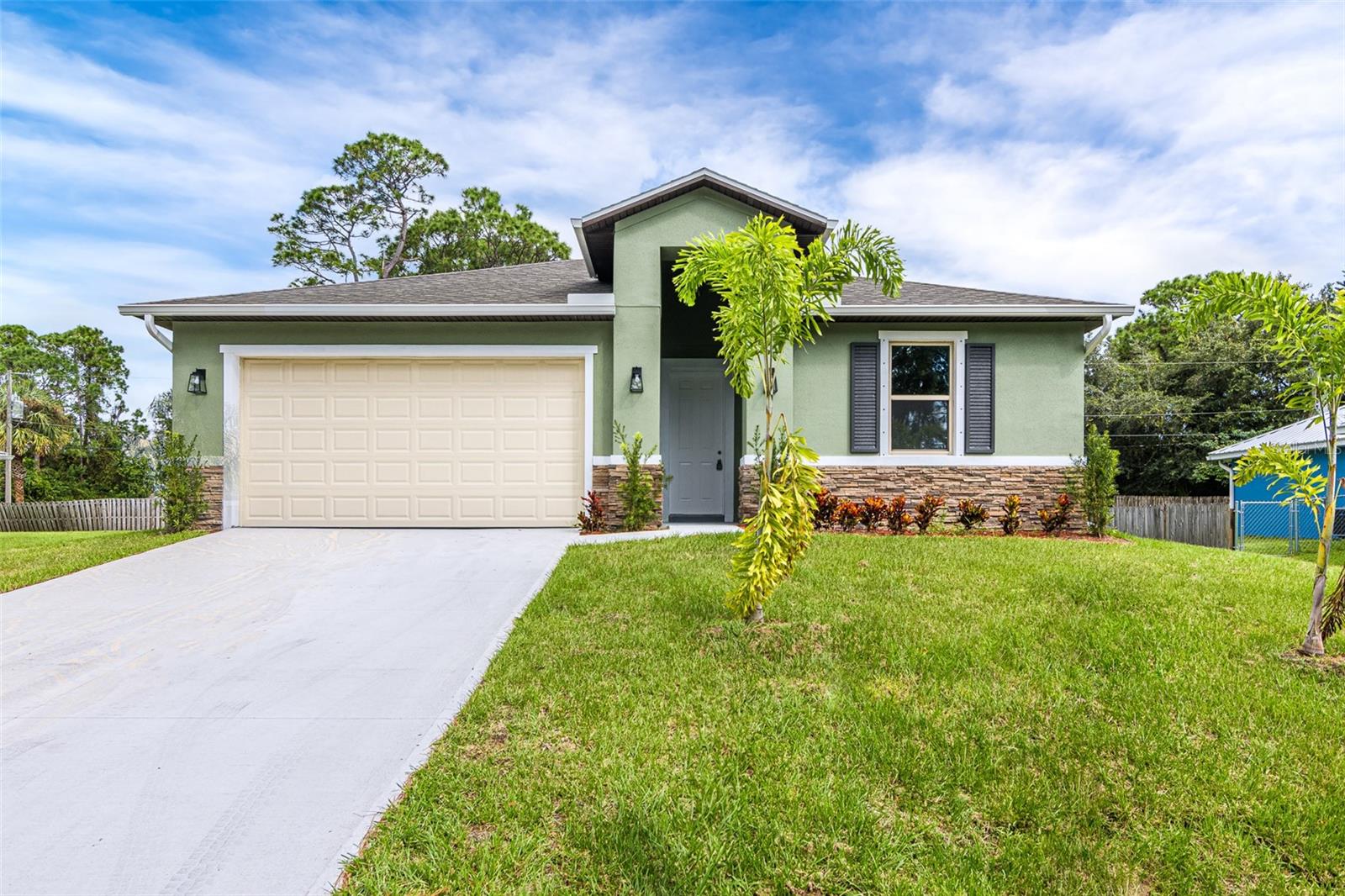 Details for 563 Holmes Avenue Nw, PALM BAY, FL 32907