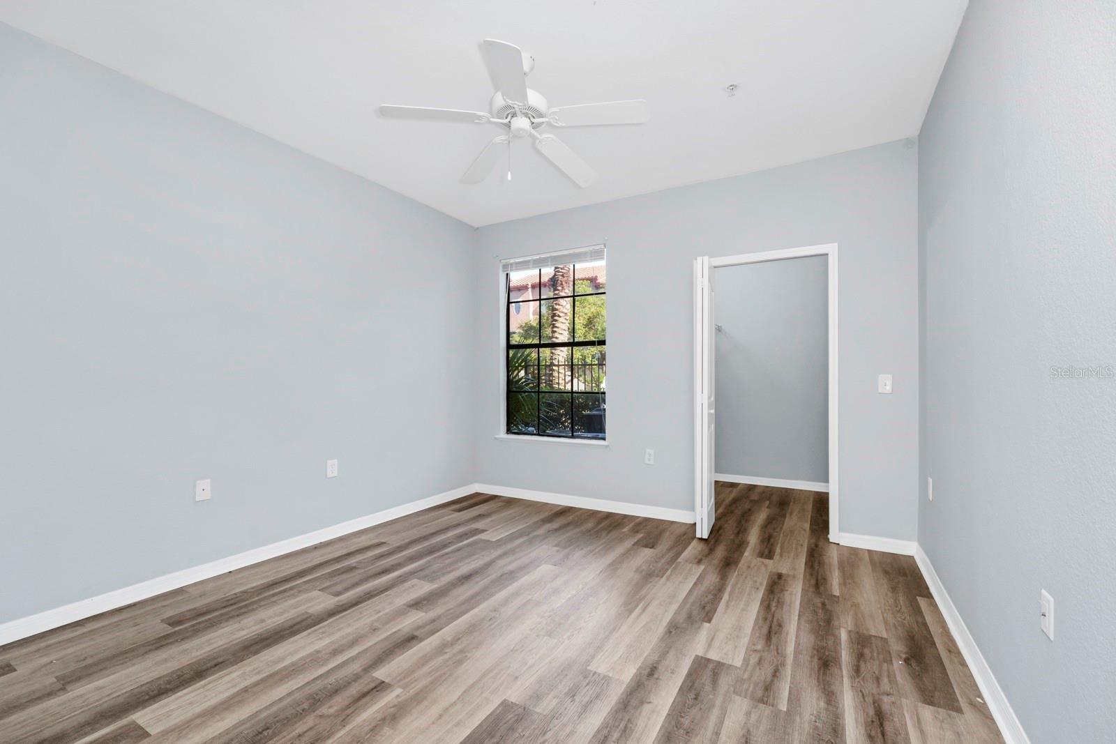 Image 17 of 37 For 6157 Metrowest Boulevard 106