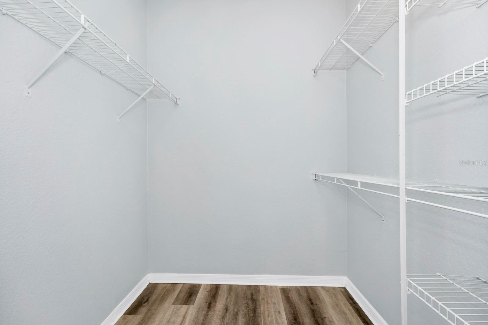 Image 19 of 37 For 6157 Metrowest Boulevard 106
