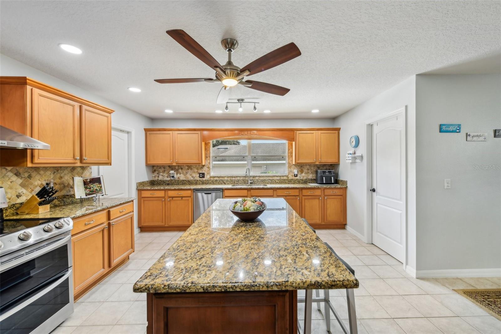 Image 16 of 86 For 24548 Calusa Boulevard