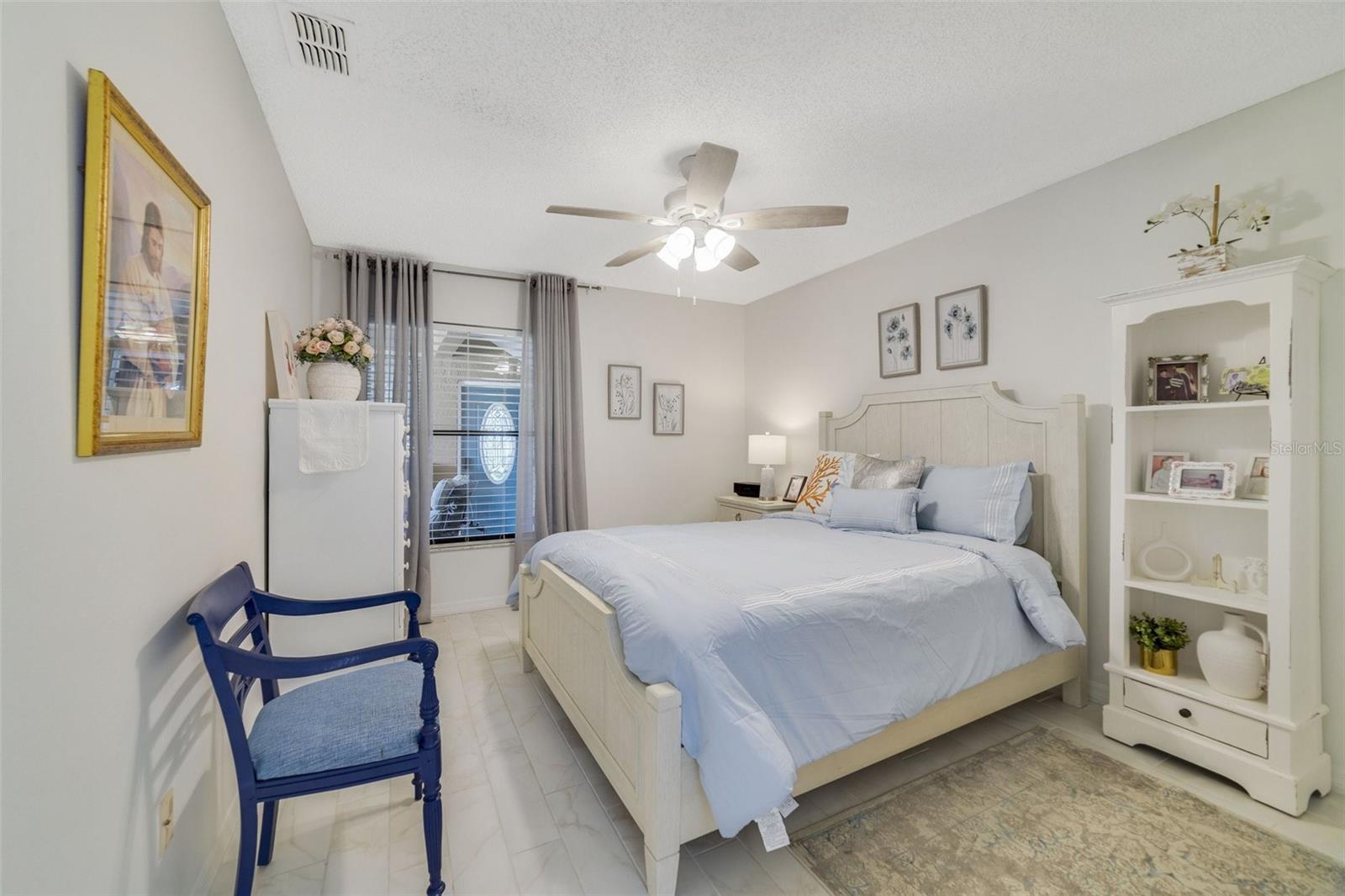 Image 12 of 17 For 2954 Semoran Boulevard 1304