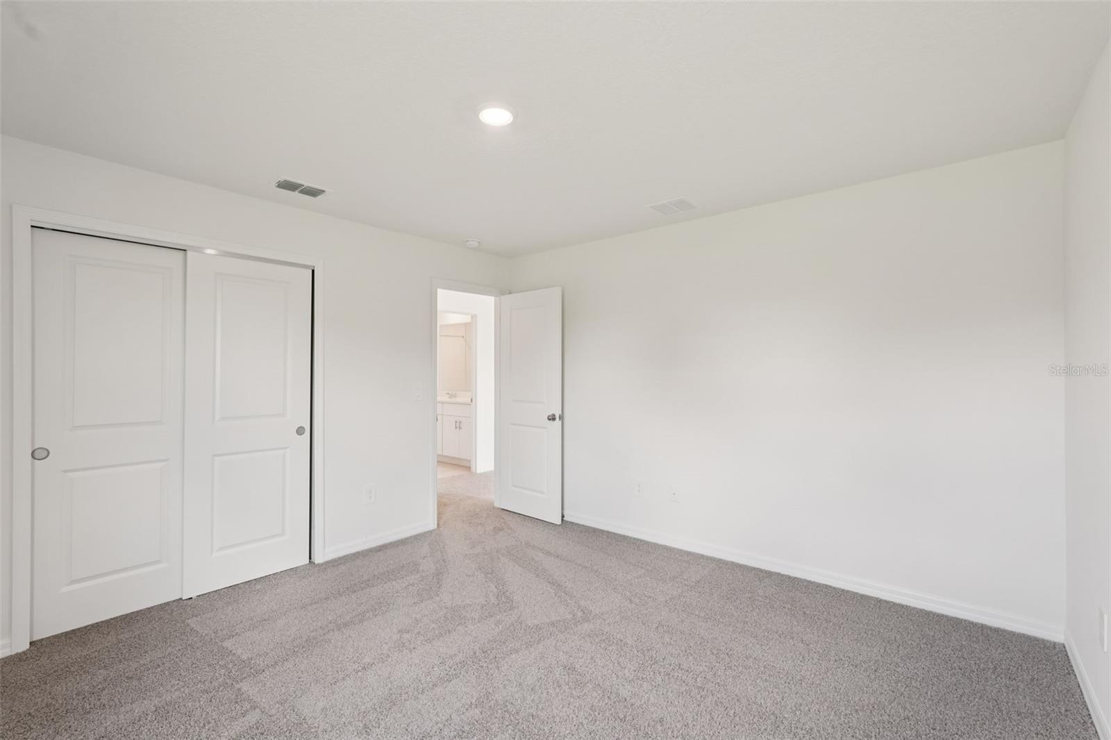Image 31 of 35 For 14033 Crutchfield Court