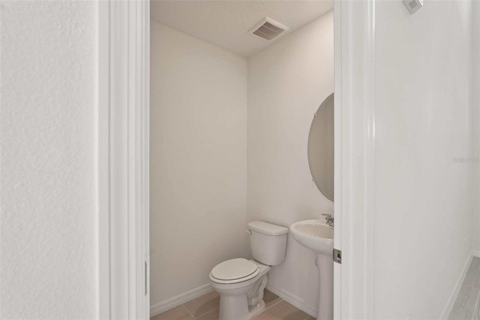 Image 34 of 35 For 14033 Crutchfield Court