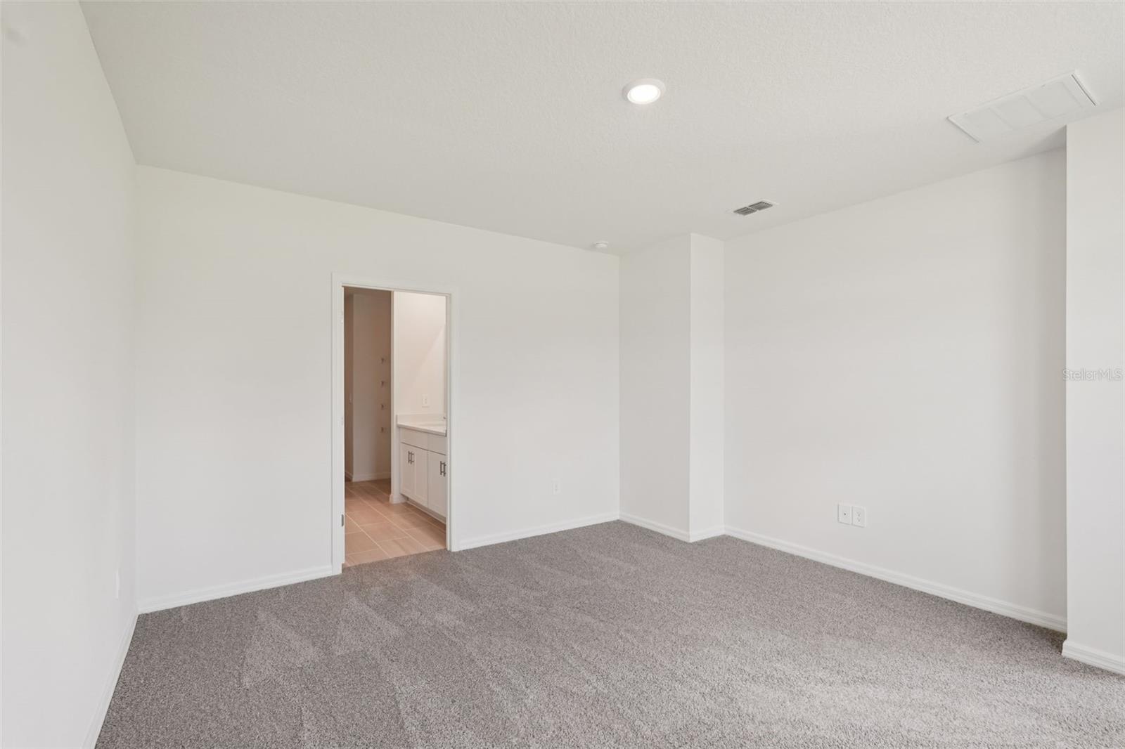 Image 7 of 35 For 14033 Crutchfield Court