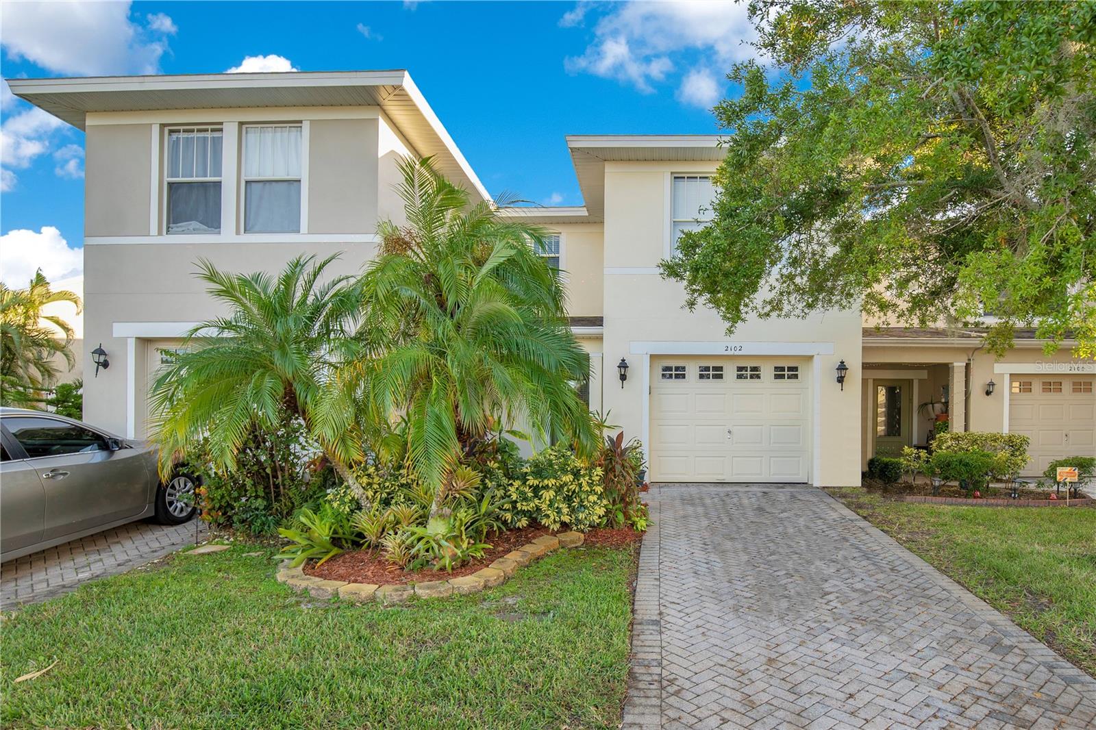 Image 2 of 33 For 2102 Cypress Bay Boulevard