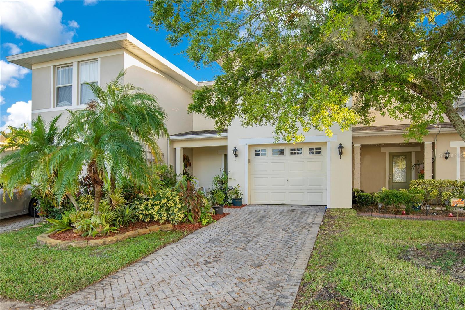 Image 3 of 33 For 2102 Cypress Bay Boulevard