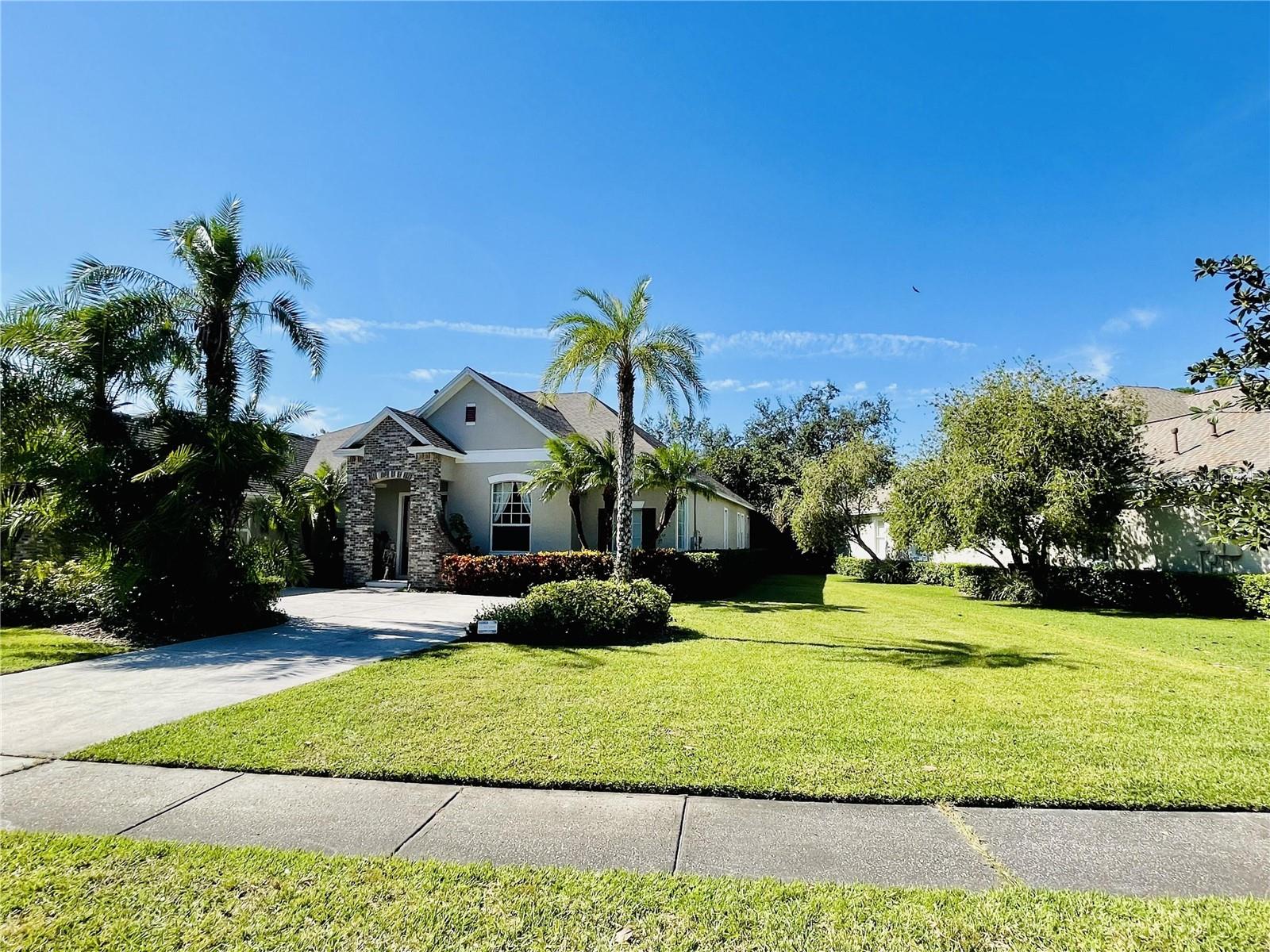 Listing photo id 90 for 11909 Mandevilla Court