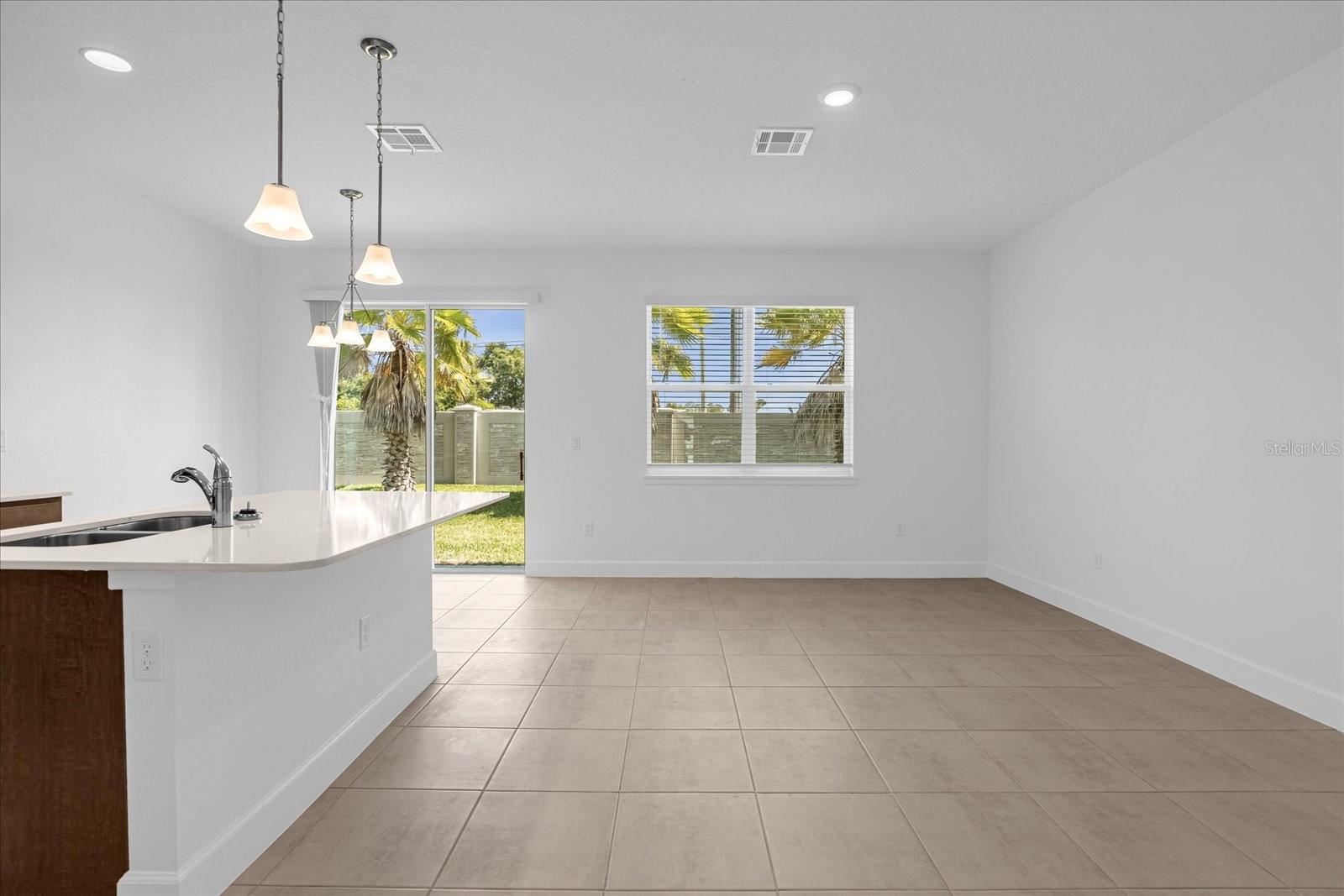 Image 4 of 24 For 1321 Captiva Cove