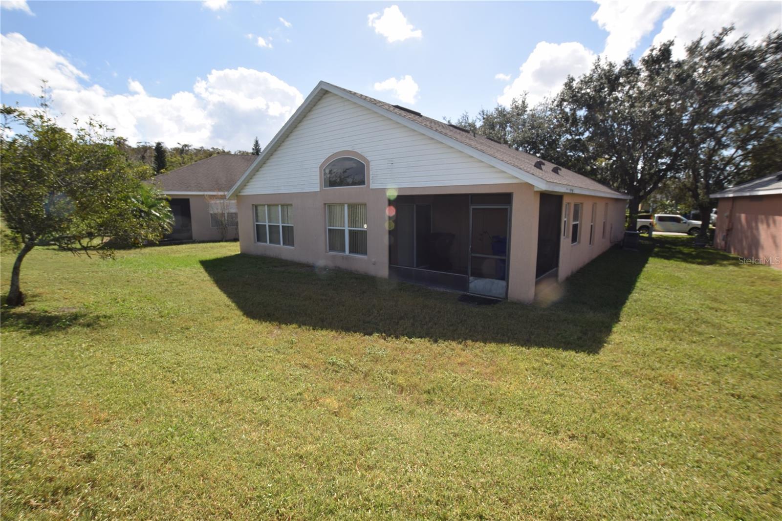 Image 6 of 40 For 3145 Stonehurst Circle