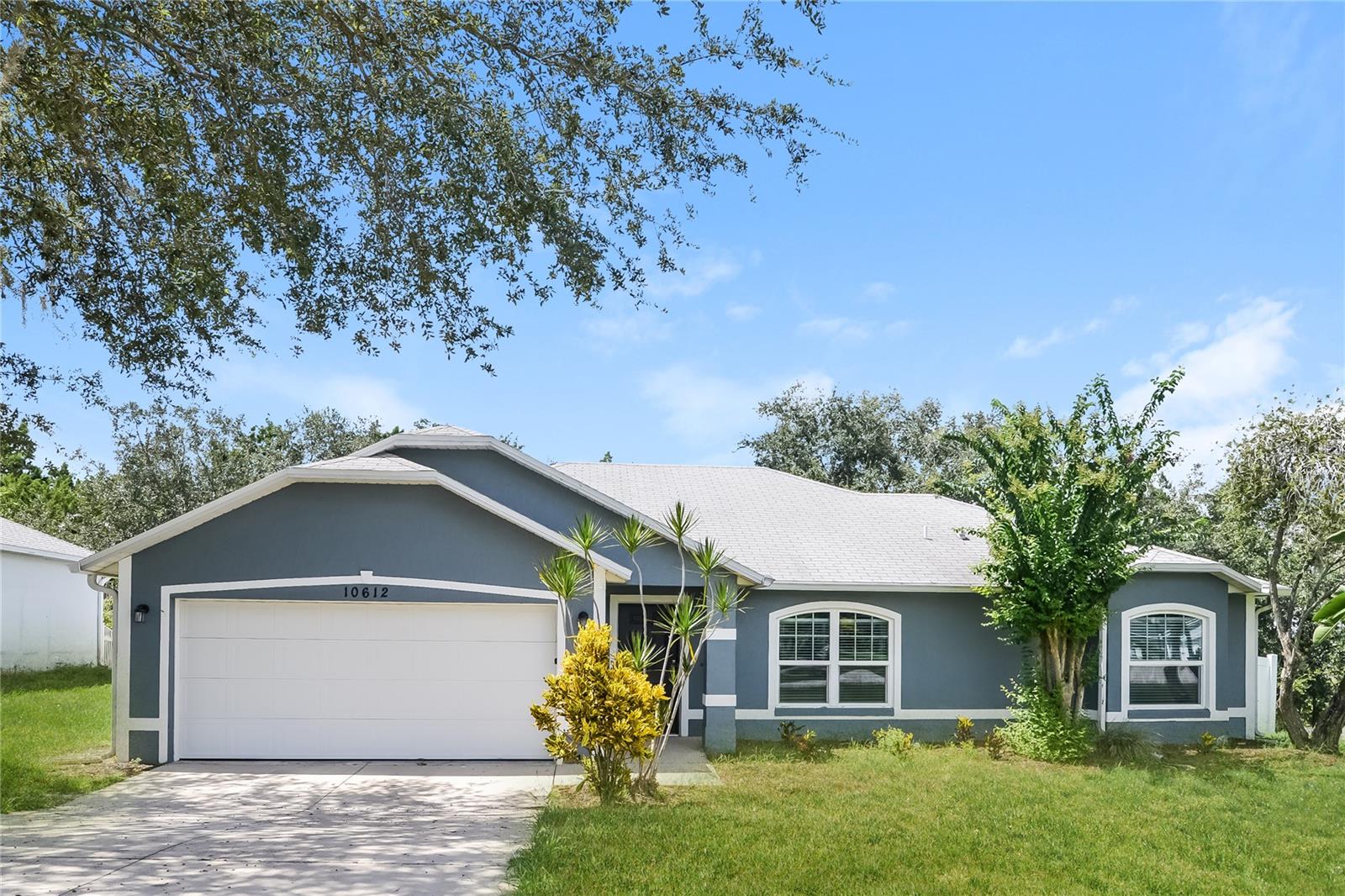 Details for 10612 Cedar Forest Circle, CLERMONT, FL 34711