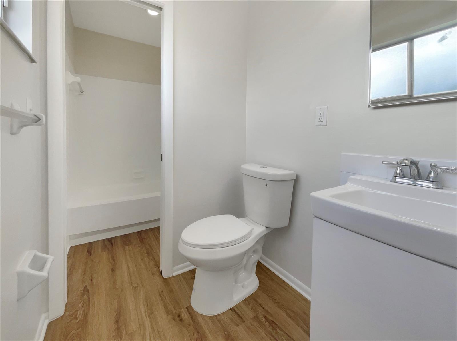 Image 13 of 21 For 8381 Chelsea Court